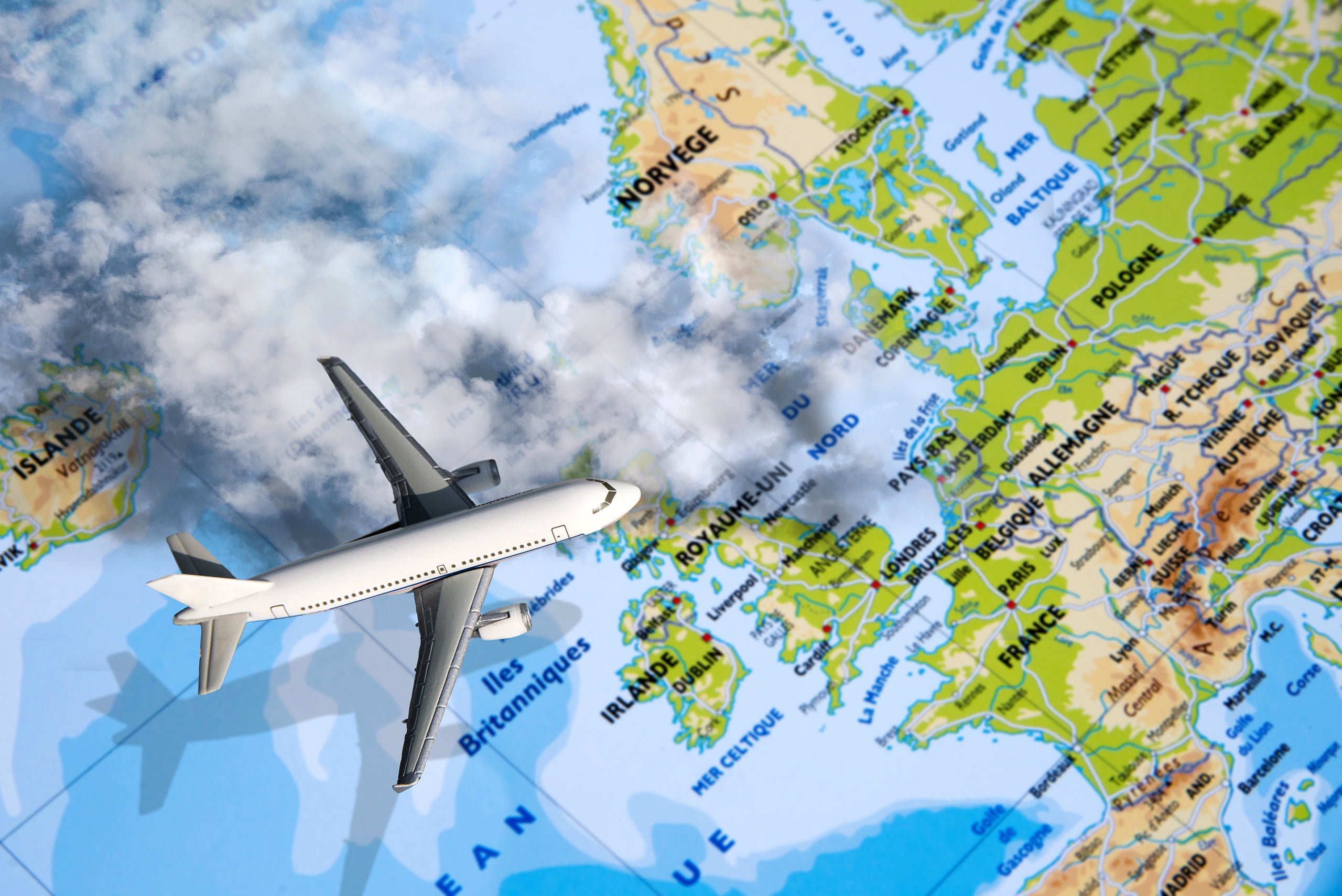 city, shadow, clouds, the view from the top, country, the plane, photoshop, map, the globe, flies, bokeh, 2K, HD Wallpaper