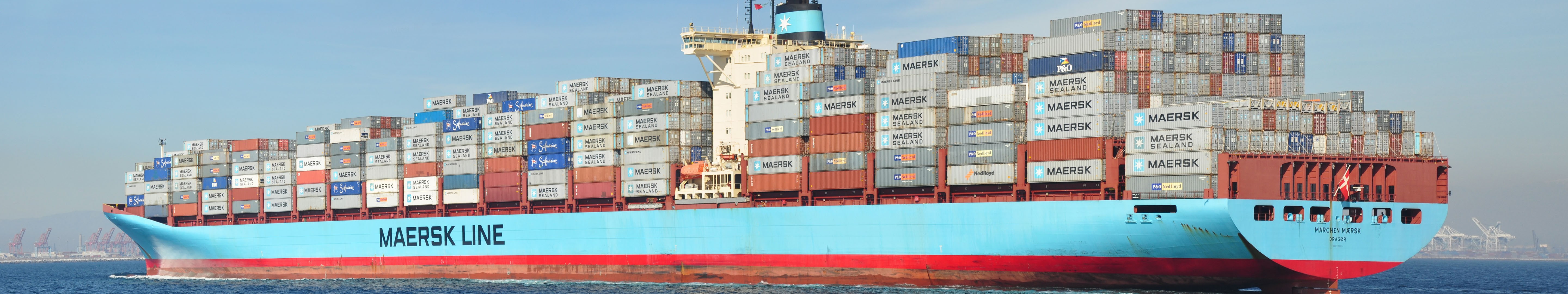 ship maersk panorama harbor sea water vehicle freighter netherlands dutch blue red crate, 5K, HD Wallpaper