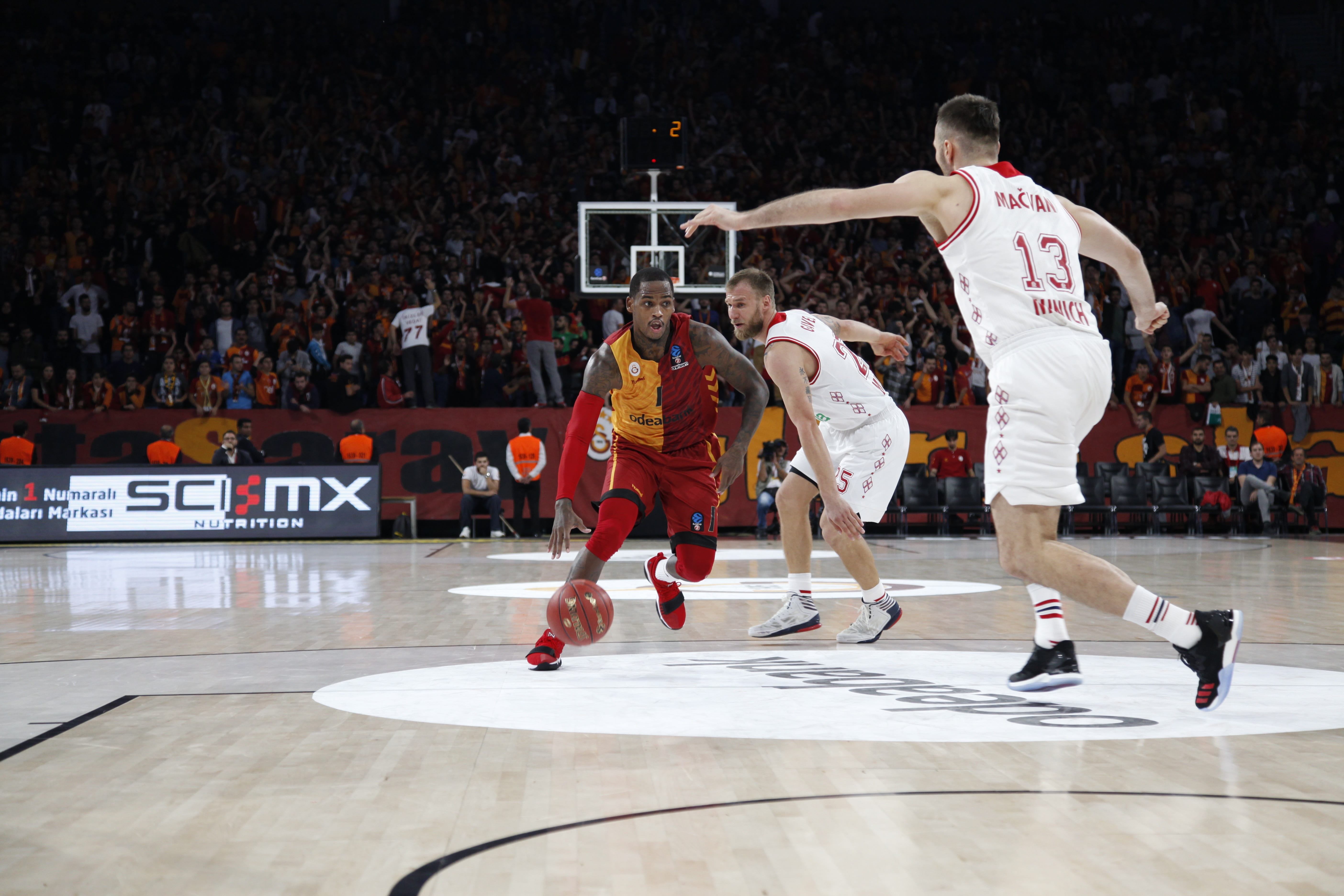 stadium, crowd, indoors, people, sportsman, bayern, playing, effort, munich, group of people, basketball, competitive sport, basketball - ball, basketball player, HD Wallpaper
