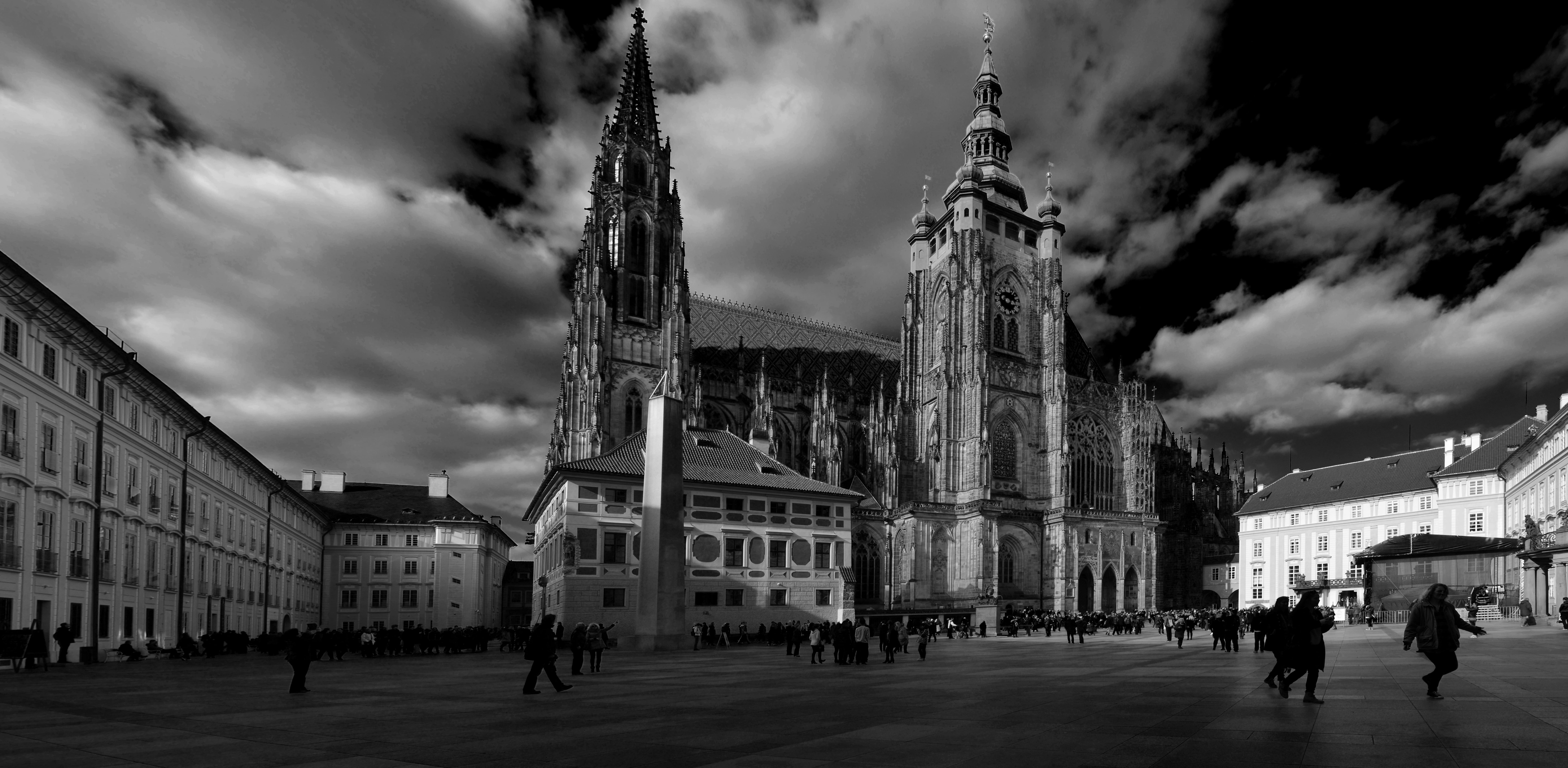 tourism, black And White, travel, crowd, lifestyles, 8K, architecture, photography, group of people, built structure, adult, europe, grayscale, cathedral, HD Wallpaper