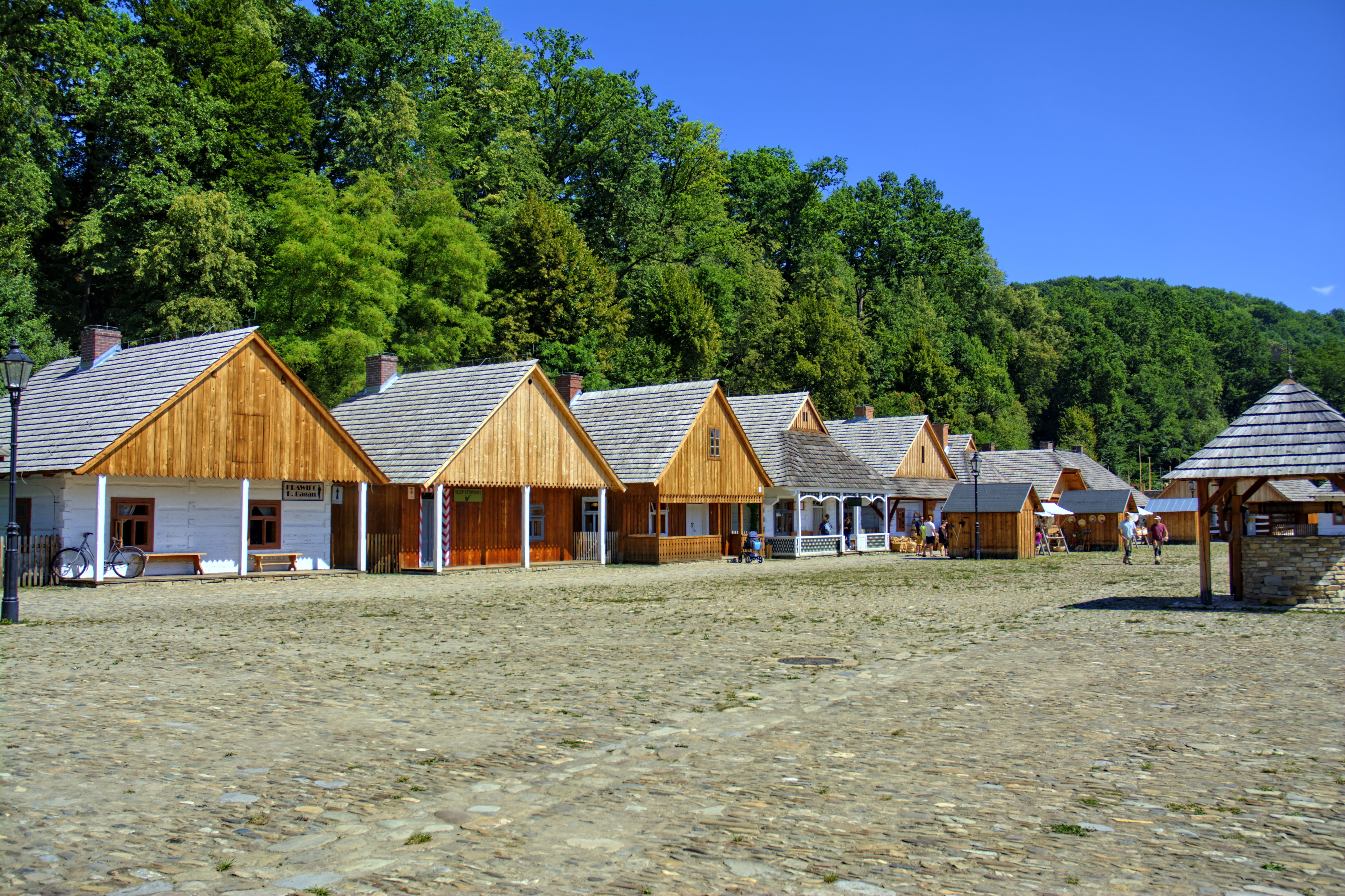house, architecture, the roof of the, land, cottage, in a row, sanok, tree, rural cottage, built structure, rural architecture, building exterior, beach hut, HD Wallpaper