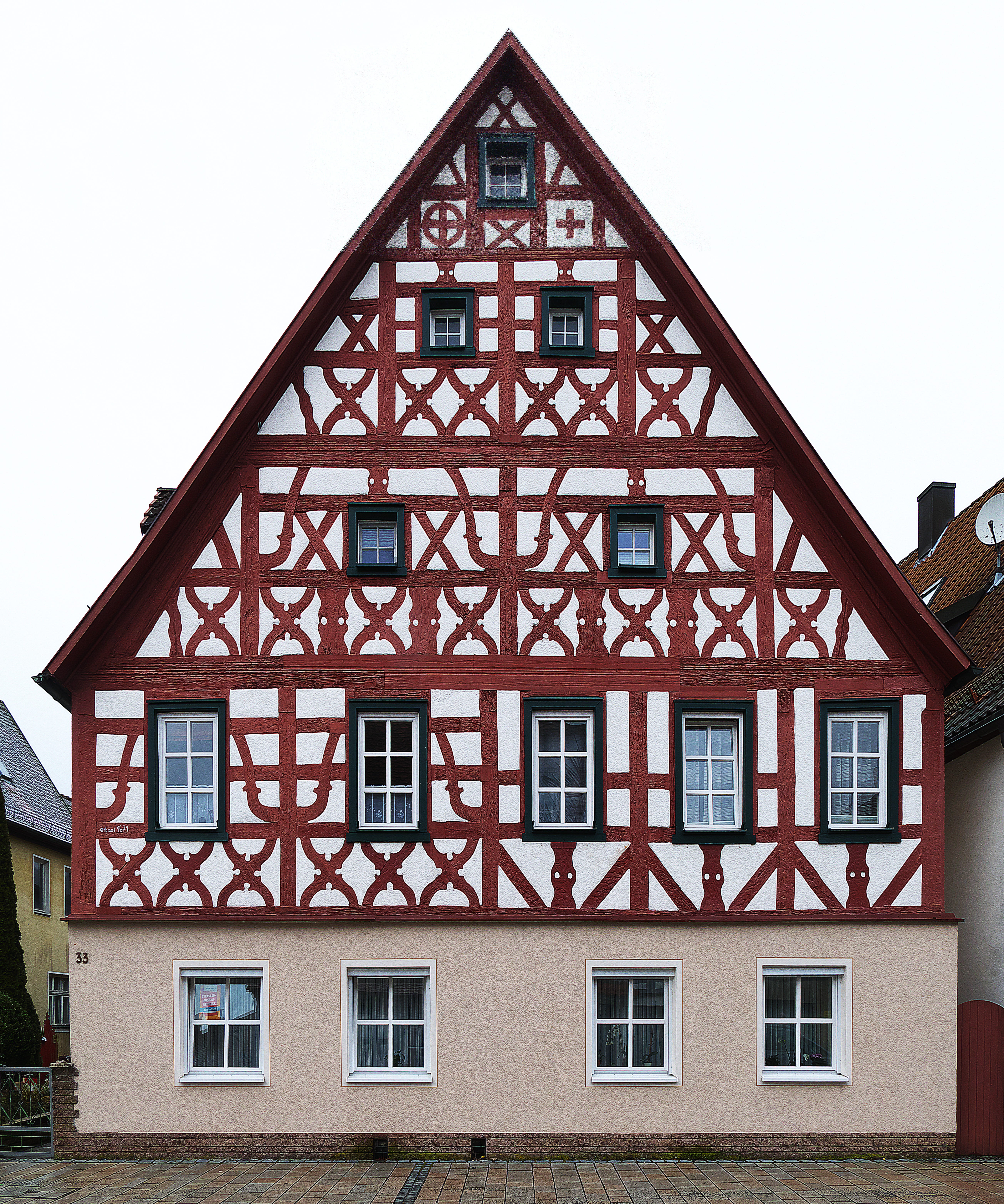 franconian switzerland, city, day, low angle view, stone, architecture, built structure, window, renovated, facade, glass - material, architecture ebermannstadt, Phone HD Wallpaper