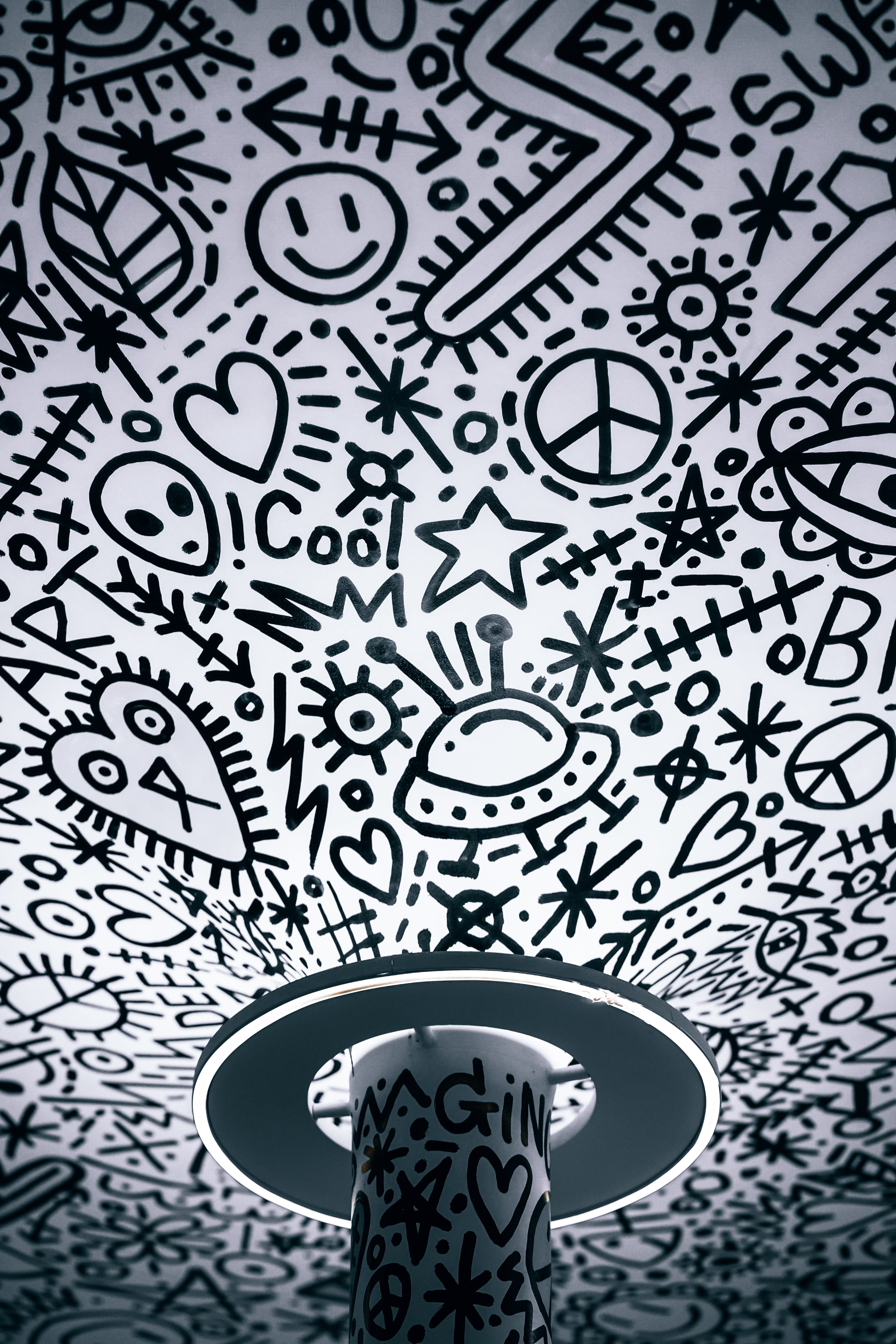 drawings, still life, 5K, graphic, bathroom, illustration, ornate, metal, day, texture, design, black, tile, desk, lighting equipment, ceiling, creativity, Phone HD Wallpaper