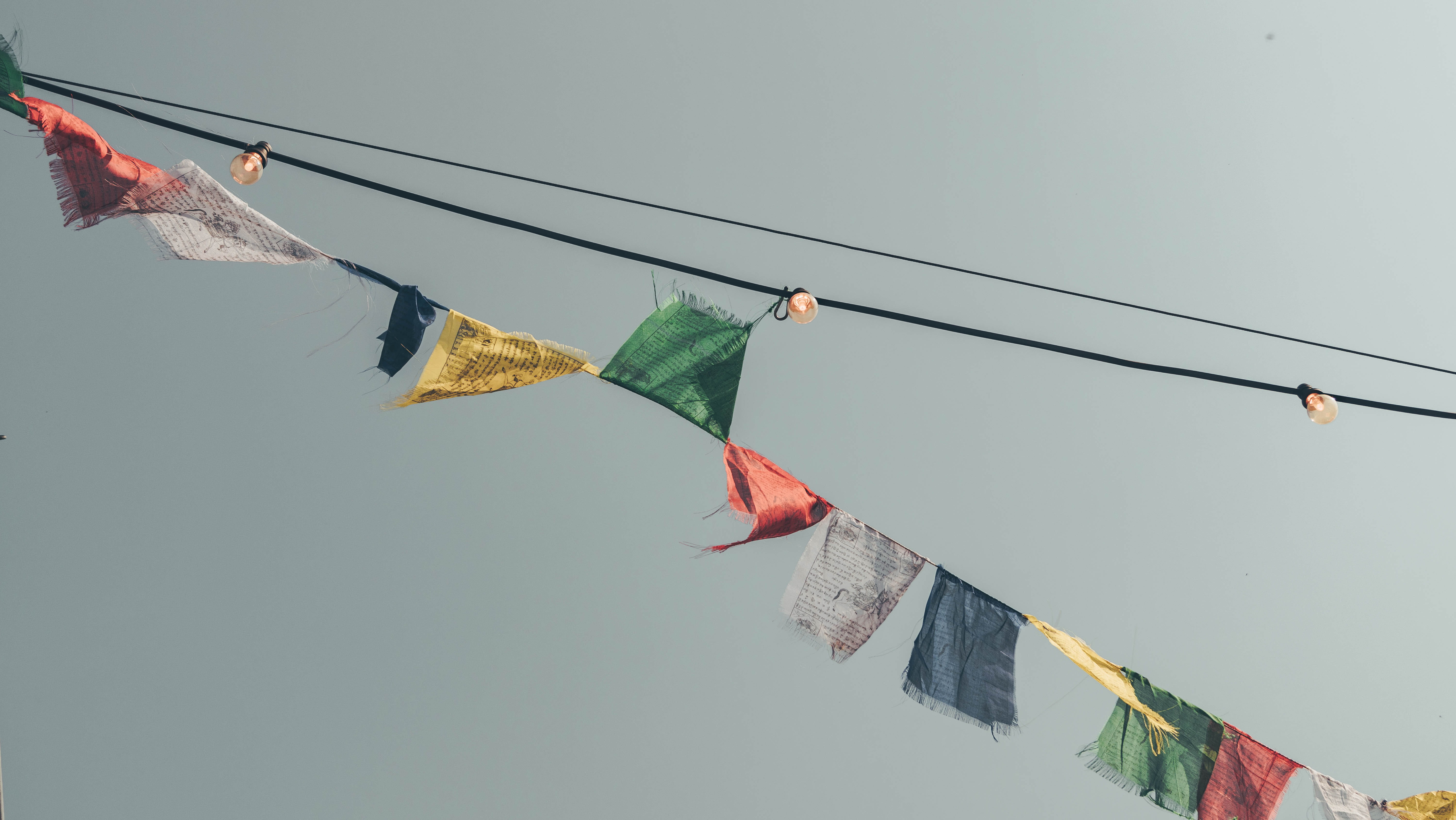 toy, amsterdam, outdoors, animal, kite, people, symbol, hammock, bird, celebration, festival, clothing, netherlands, nature, laundry, sky, furniture, watercraft, HD Wallpaper