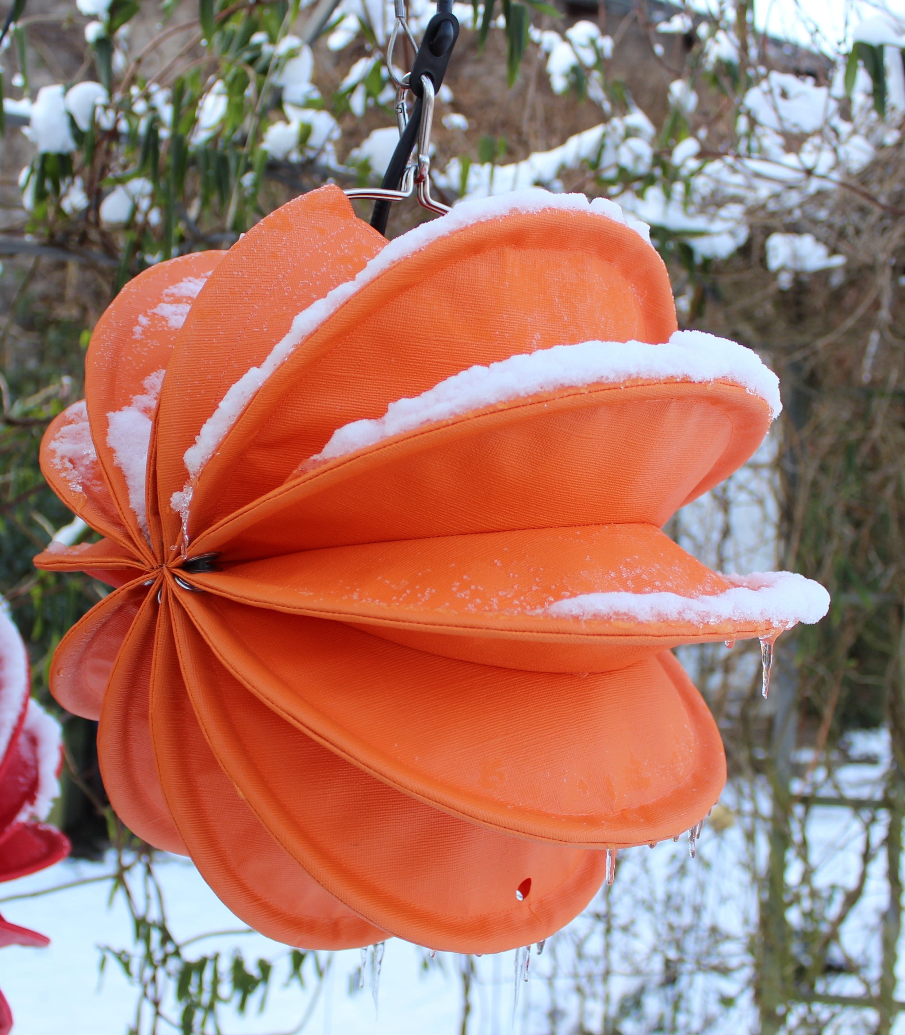 motion, christmas lights, decor, plant, cold, beauty in nature, outdoors, no people, freshness, Lampion, Snow, focus on foreground, powder snow, orange, Phone HD Wallpaper