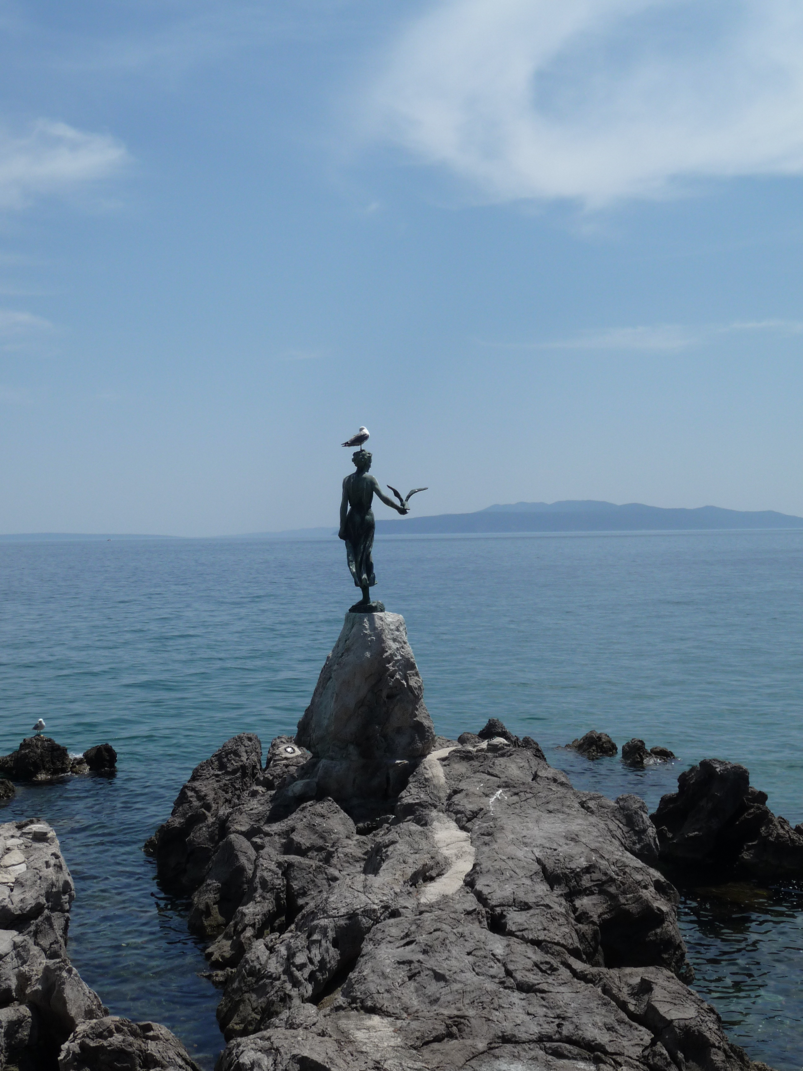 horizon over water, monument, full length, stone, historically, rock formation, opatija, sea, scenics - nature, human arm, istria, solid, girl, rock - object, Phone HD Wallpaper