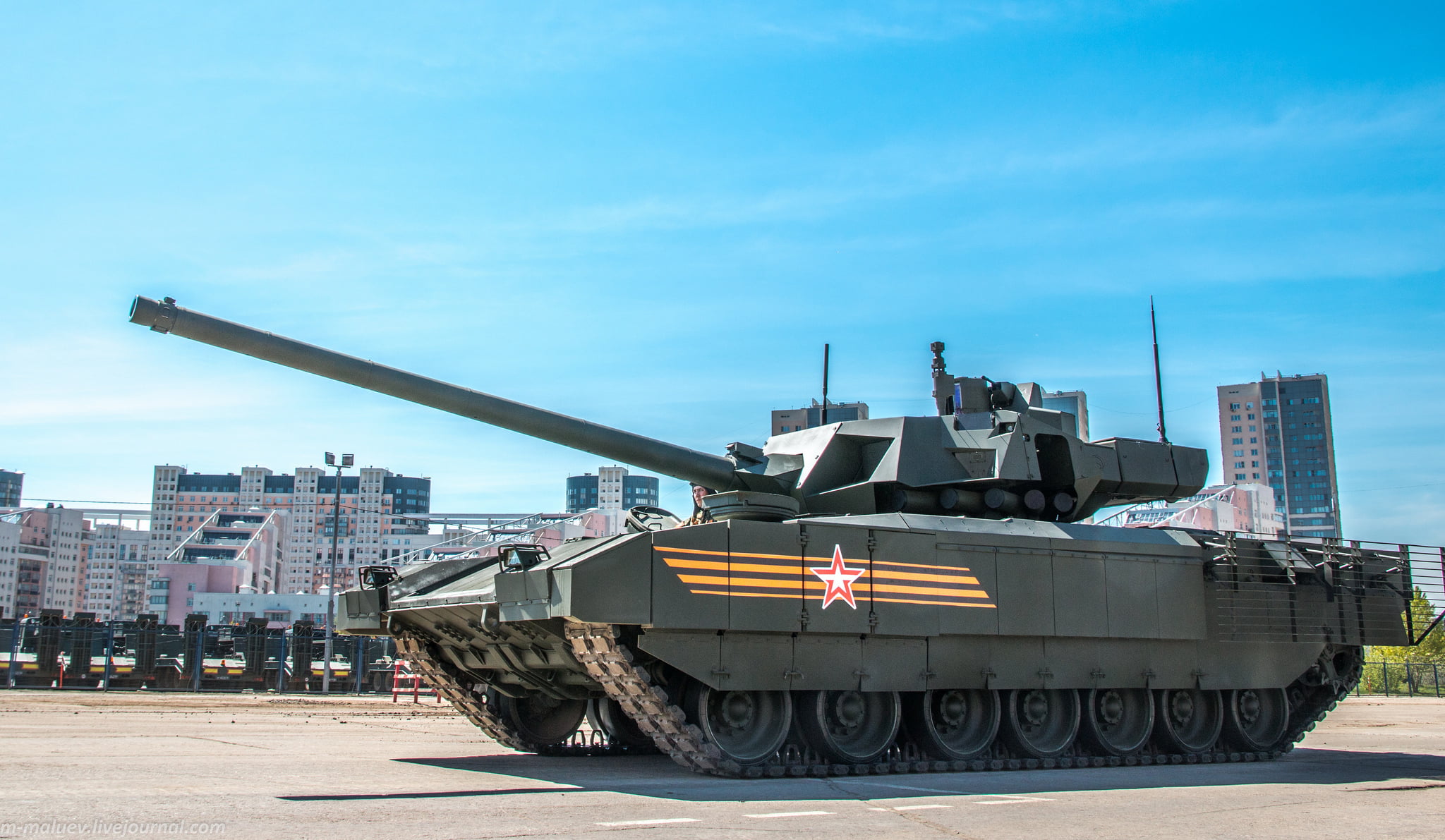 gun, mode of transportation, transportation, russia, nature, fighting, war, 1080P, government, outdoors, land Vehicle, gray, sky, armored Tank, battle tank, HD Wallpaper