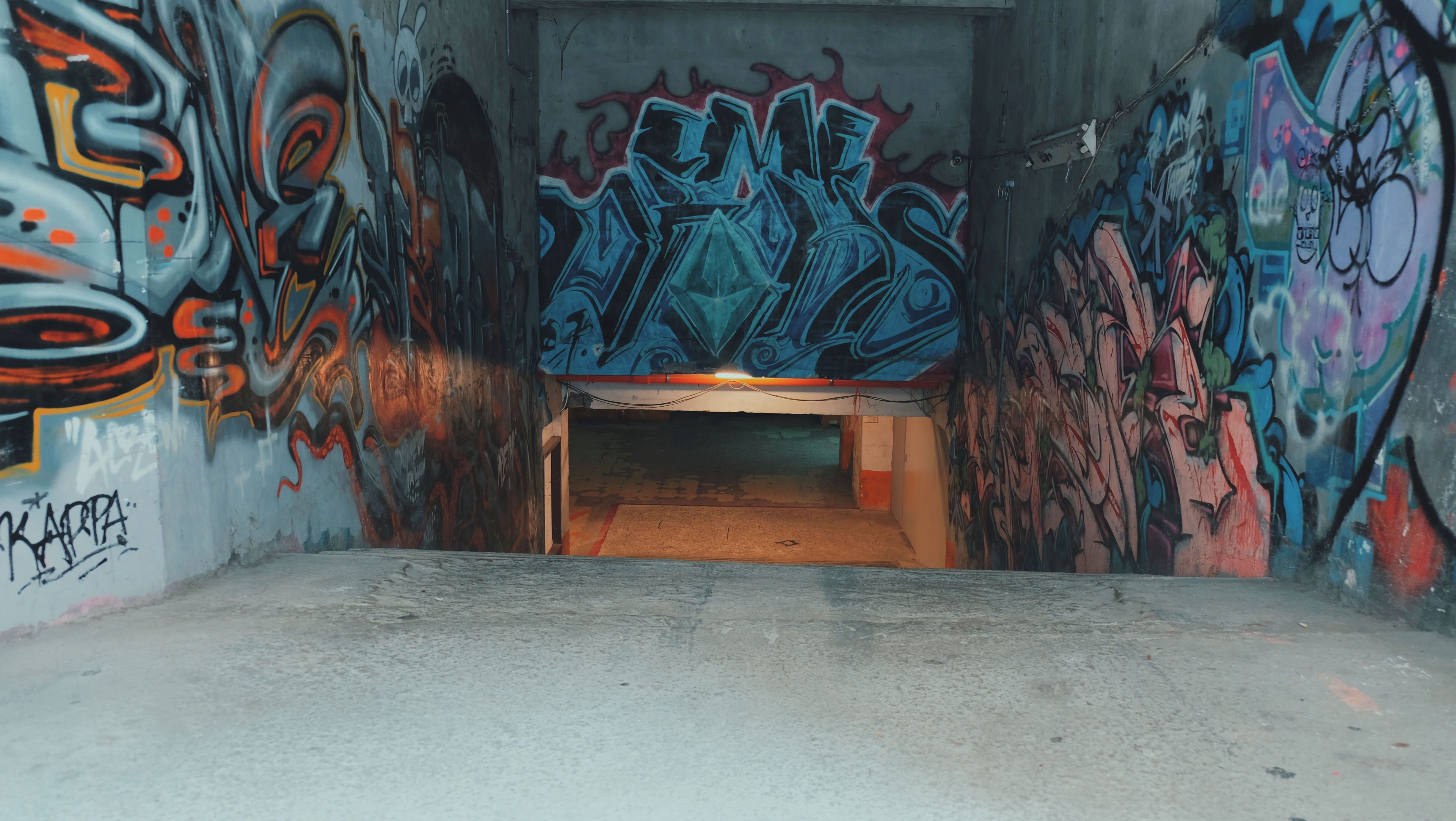 craft, the way forward, lamp, urban, subway, underway, rudeness, messy, ximen, tunnel, building, llight, street photography, entry, 4K, downtown, floor, HD Wallpaper