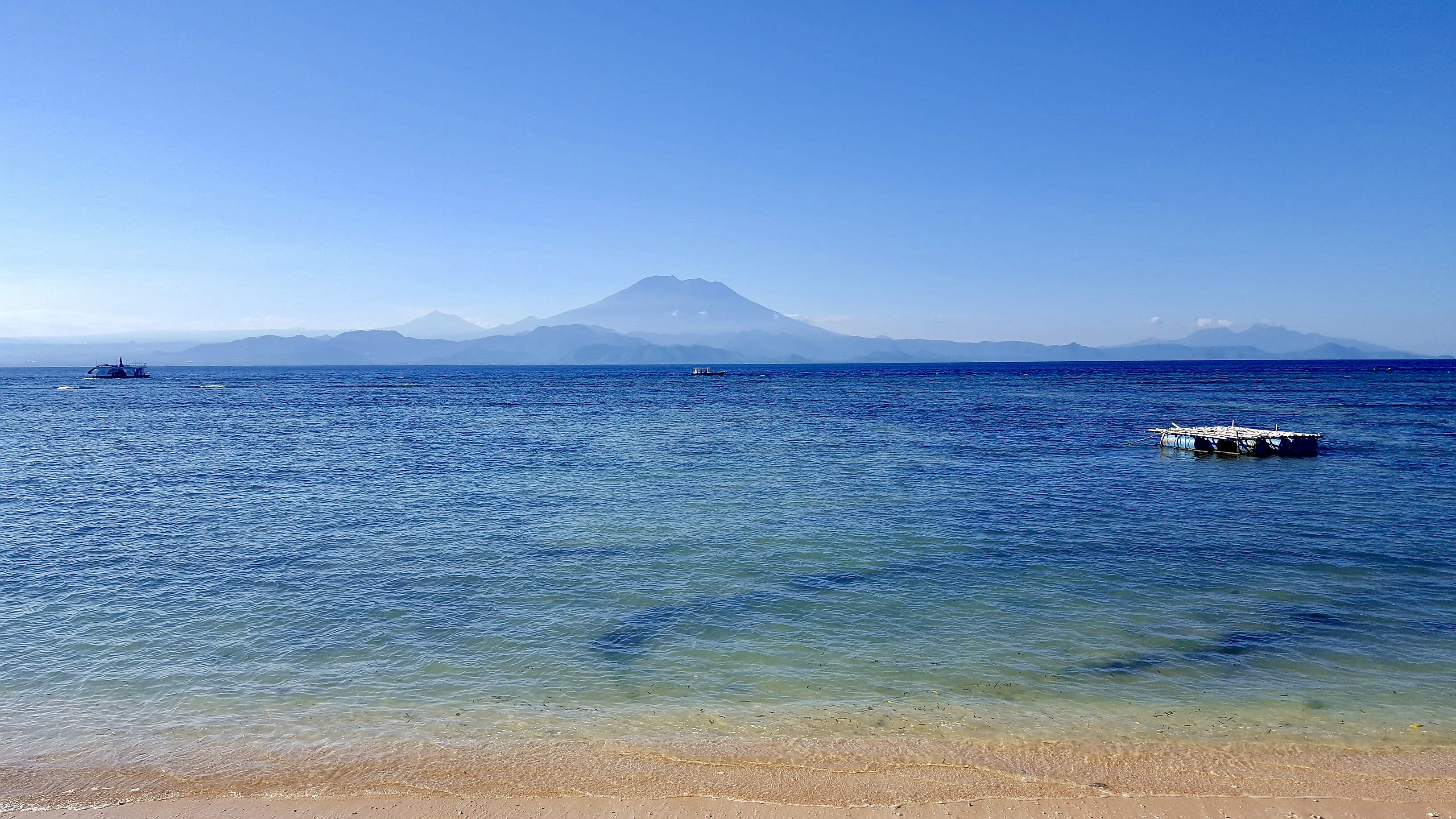 copy space, sea, tranquil scene, fair weather, ocean, beach, water, volcano, nusa lembongan, blue, sun, tropical, summer, scenics - nature, sand, beauty in nature, HD Wallpaper