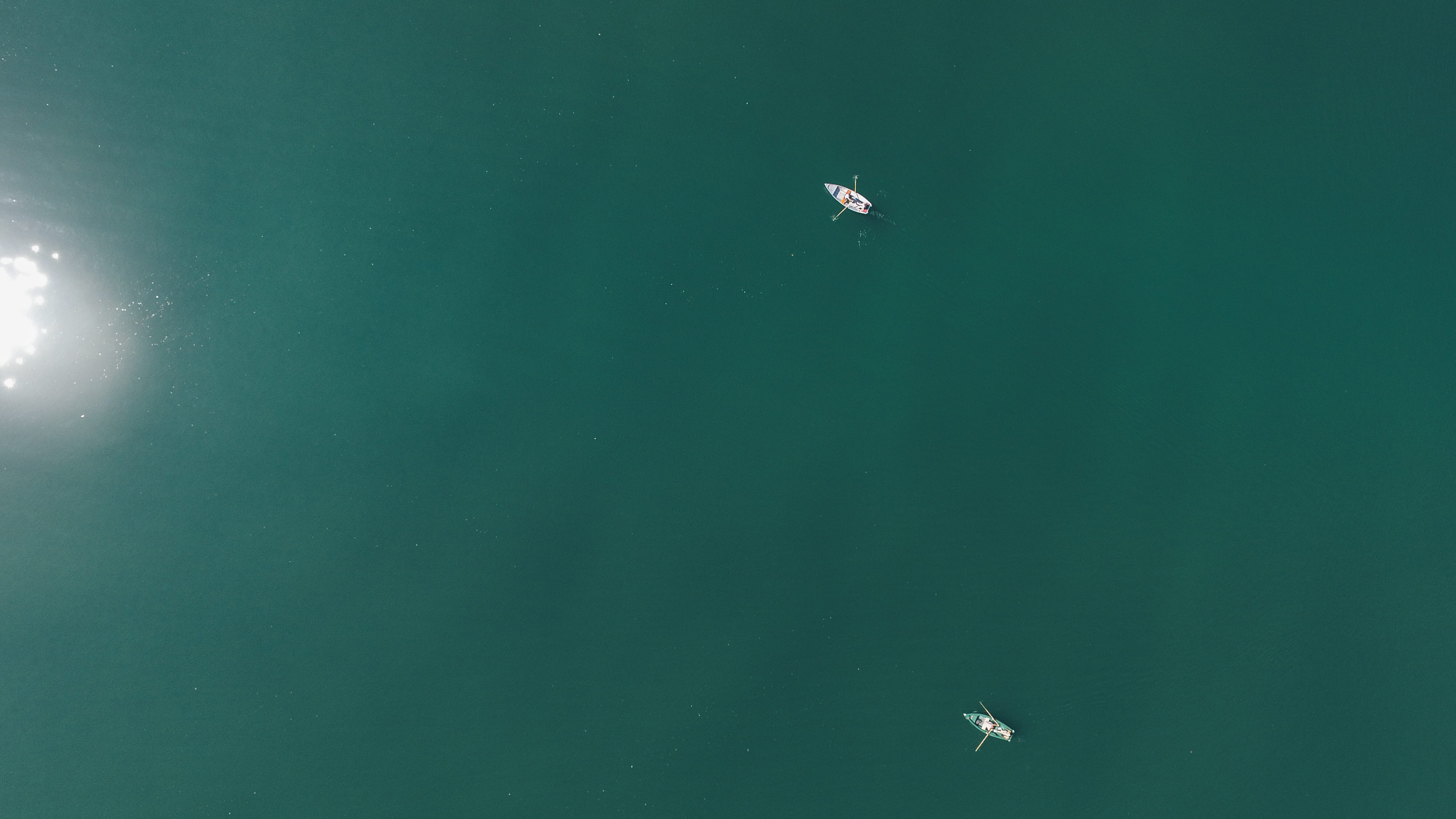 water, nature, dji, animal, outdoors, dji mavic pro, drone, bird, one animal, lake, flying, animal themes, beauty in nature, aerial, sunlight, salzburg, HD Wallpaper