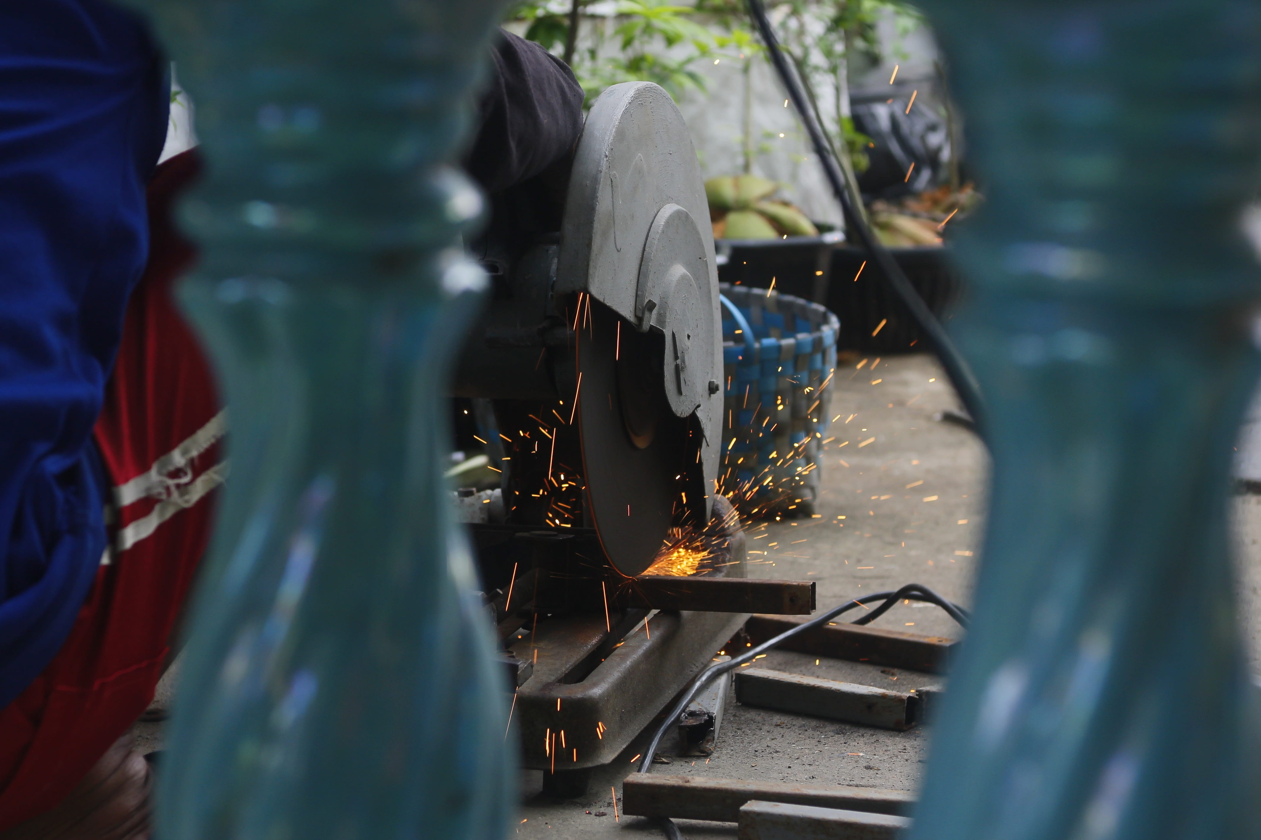 steel, flame, nature, fire, fire - natural phenomenon, no people, indoors, working, 4K, industry, selective focus, metal, mechanic, day, burning, occupation, HD Wallpaper