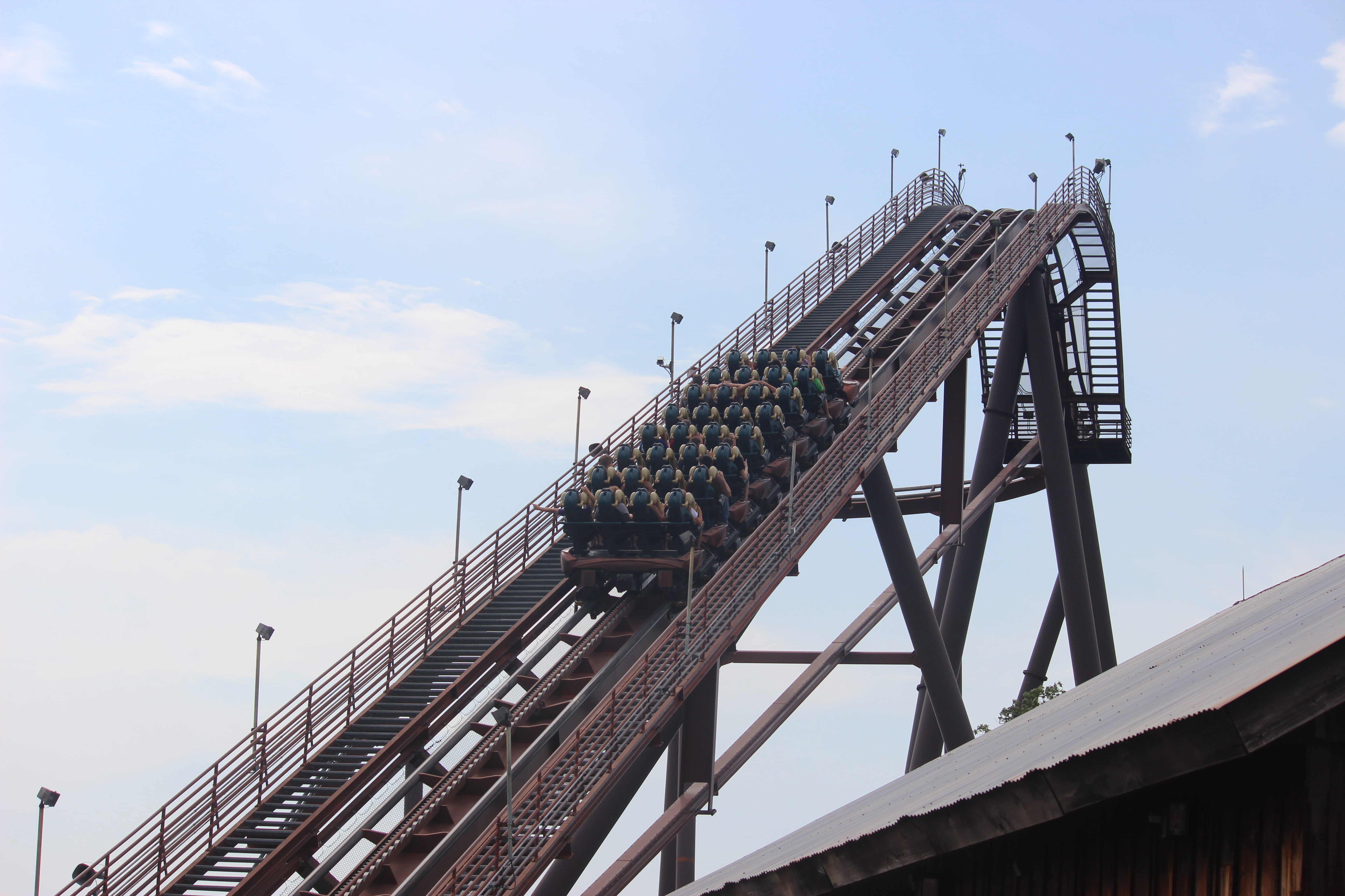 roof, sky, fear, bridge, travel destinations, ride, high, architecture, bridge - man made structure, people, built structure, low angle view, amusement, HD Wallpaper