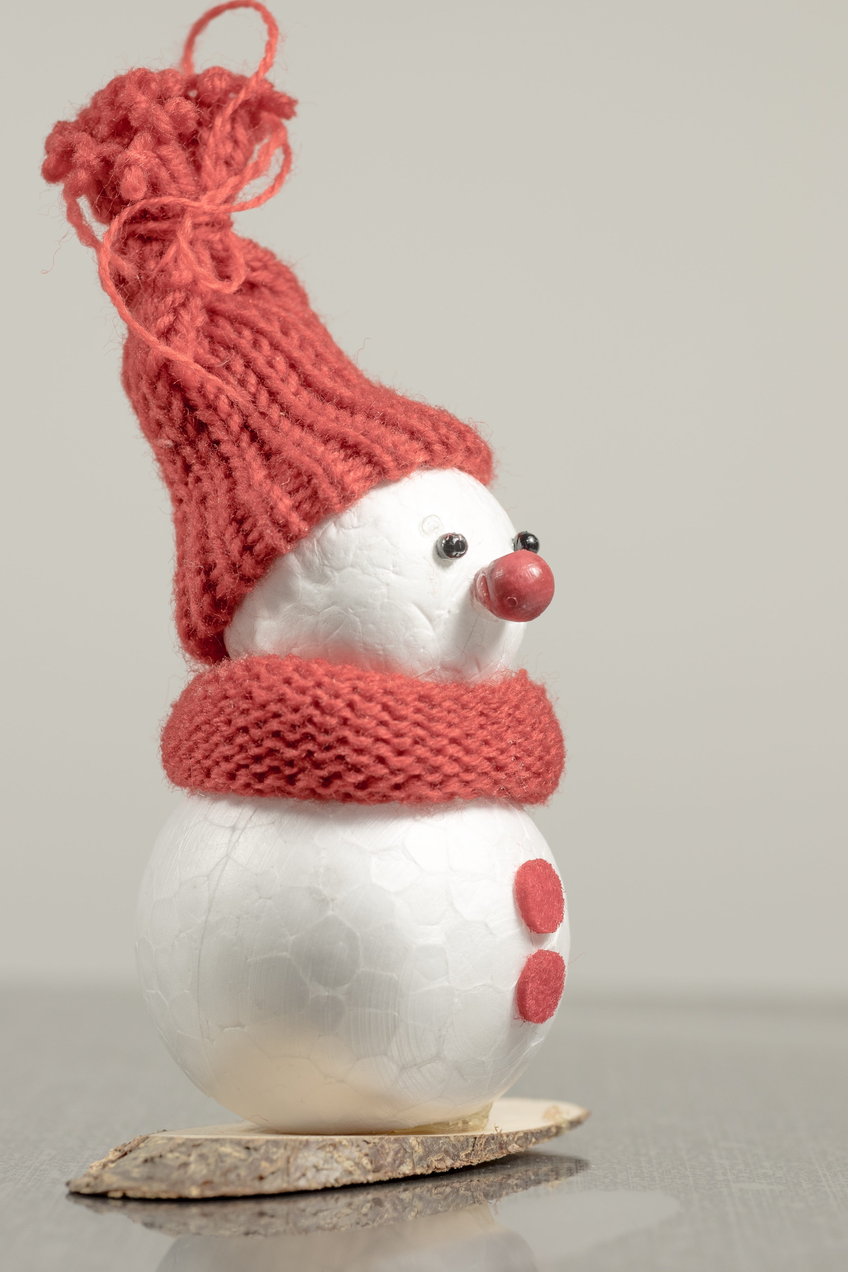 snow ball, white background, indoors, felt, mammal, white, representation, wintry, christmas, decoration, Cap, tinker, toy, textile, entertainment, gray background, Phone HD Wallpaper