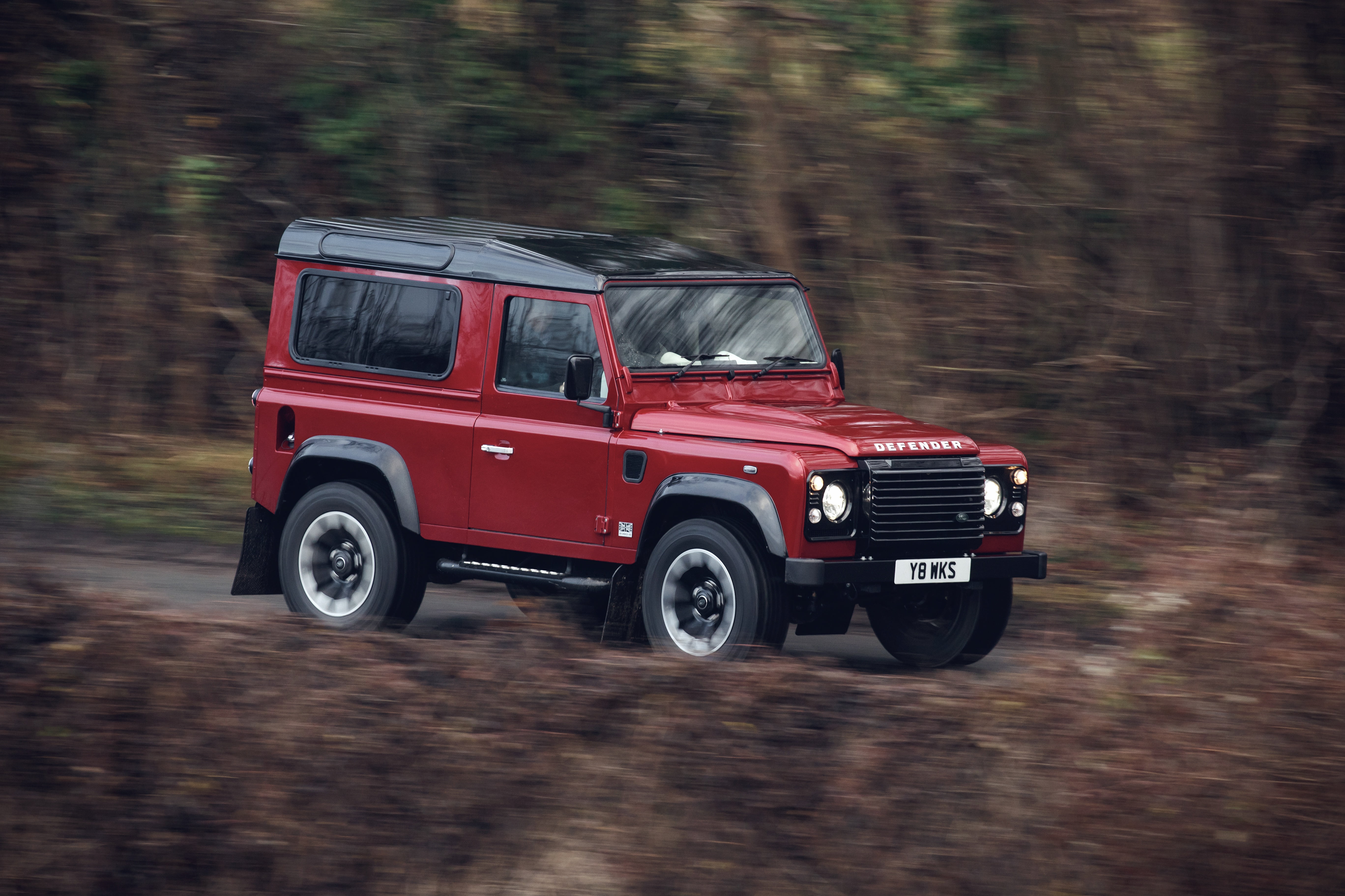 Defender Works V8, red, vegetation, jubilee spezzare, 5K, Land Rover, SUV, 2018, movement, Defender, V8, HD Wallpaper