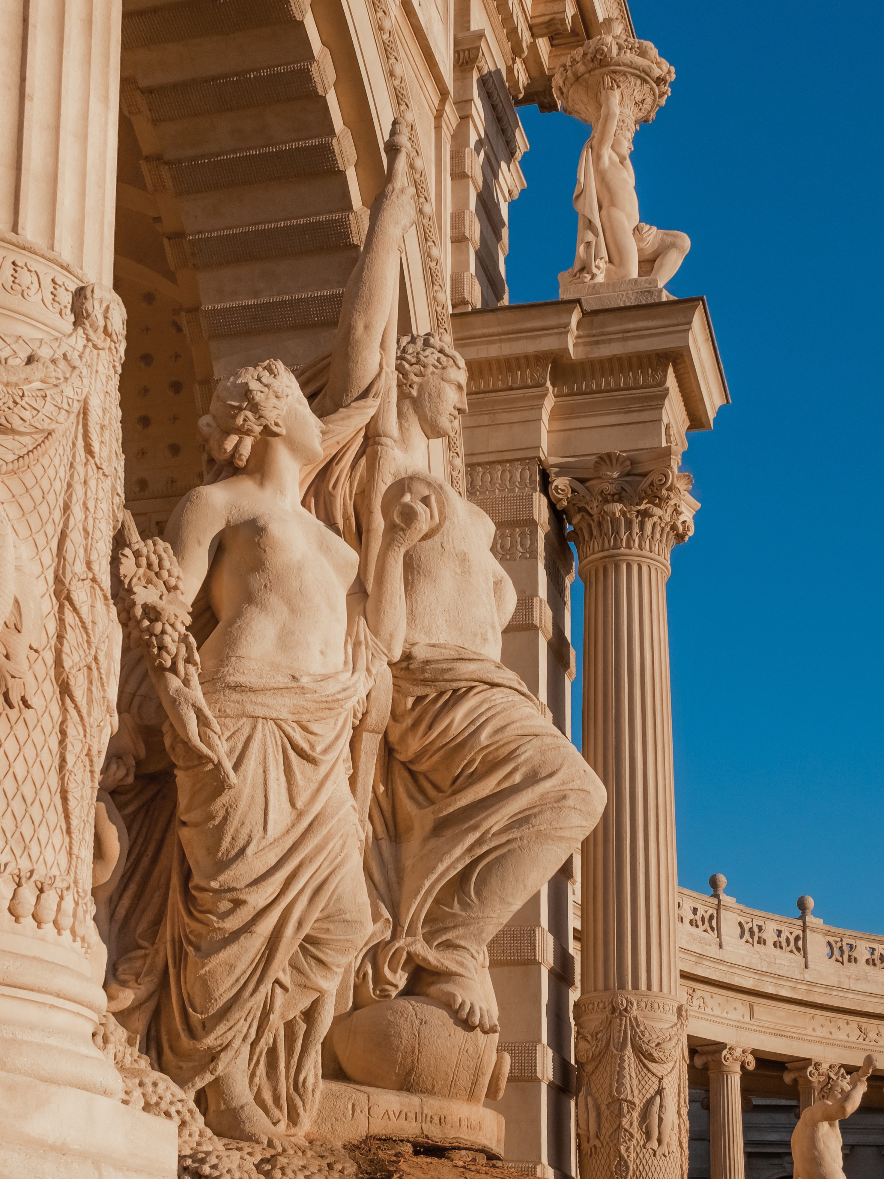 the past, built structure, statue, low angle view, craft, europe, marseille, history, marble, building exterior, art and craft, human representation, palais, Phone HD Wallpaper