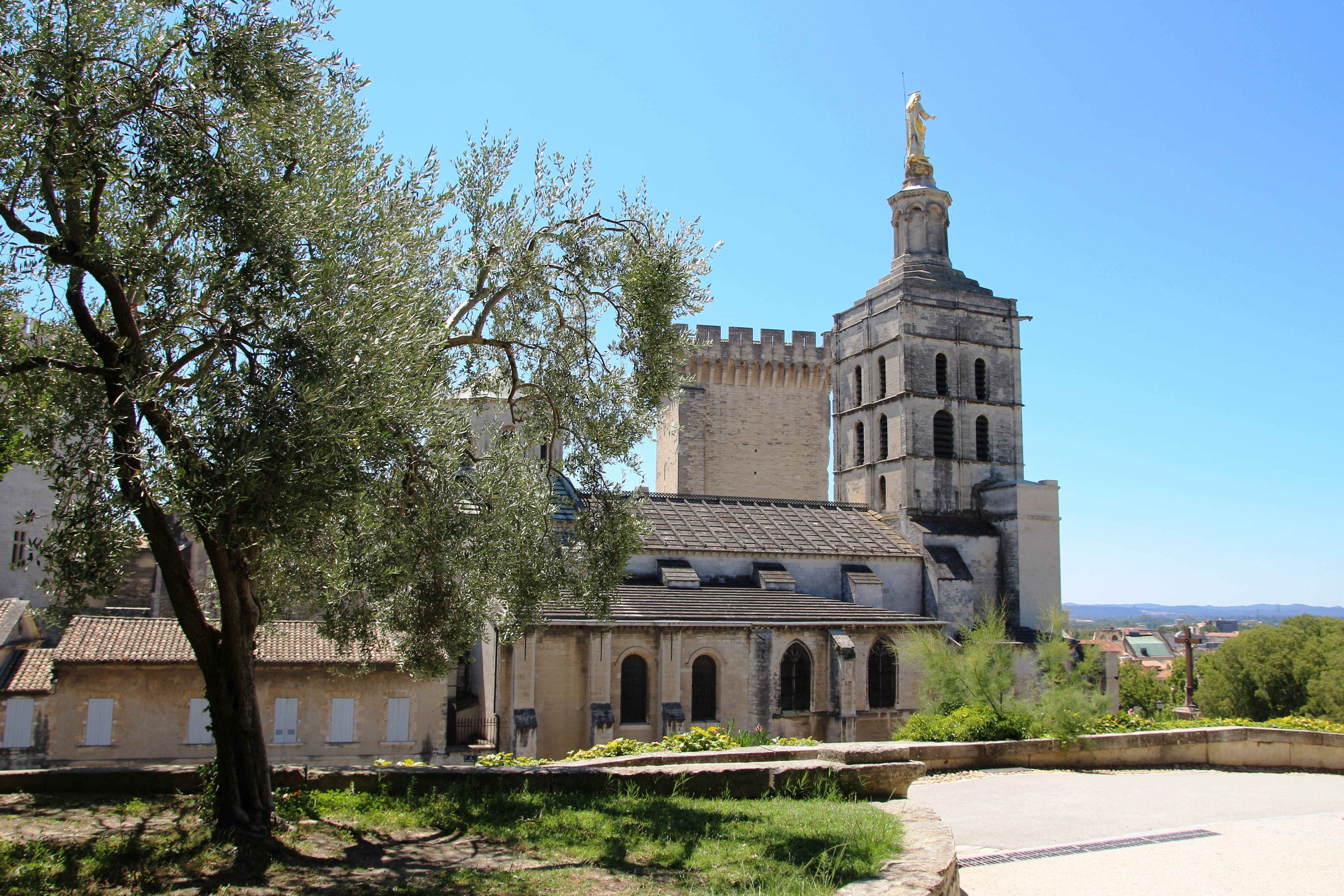 tourist attraction, avignon, sunlight, architecture, south of france, belief, history, spire, landmark, sky, clear sky, places of interest, spirituality, HD Wallpaper