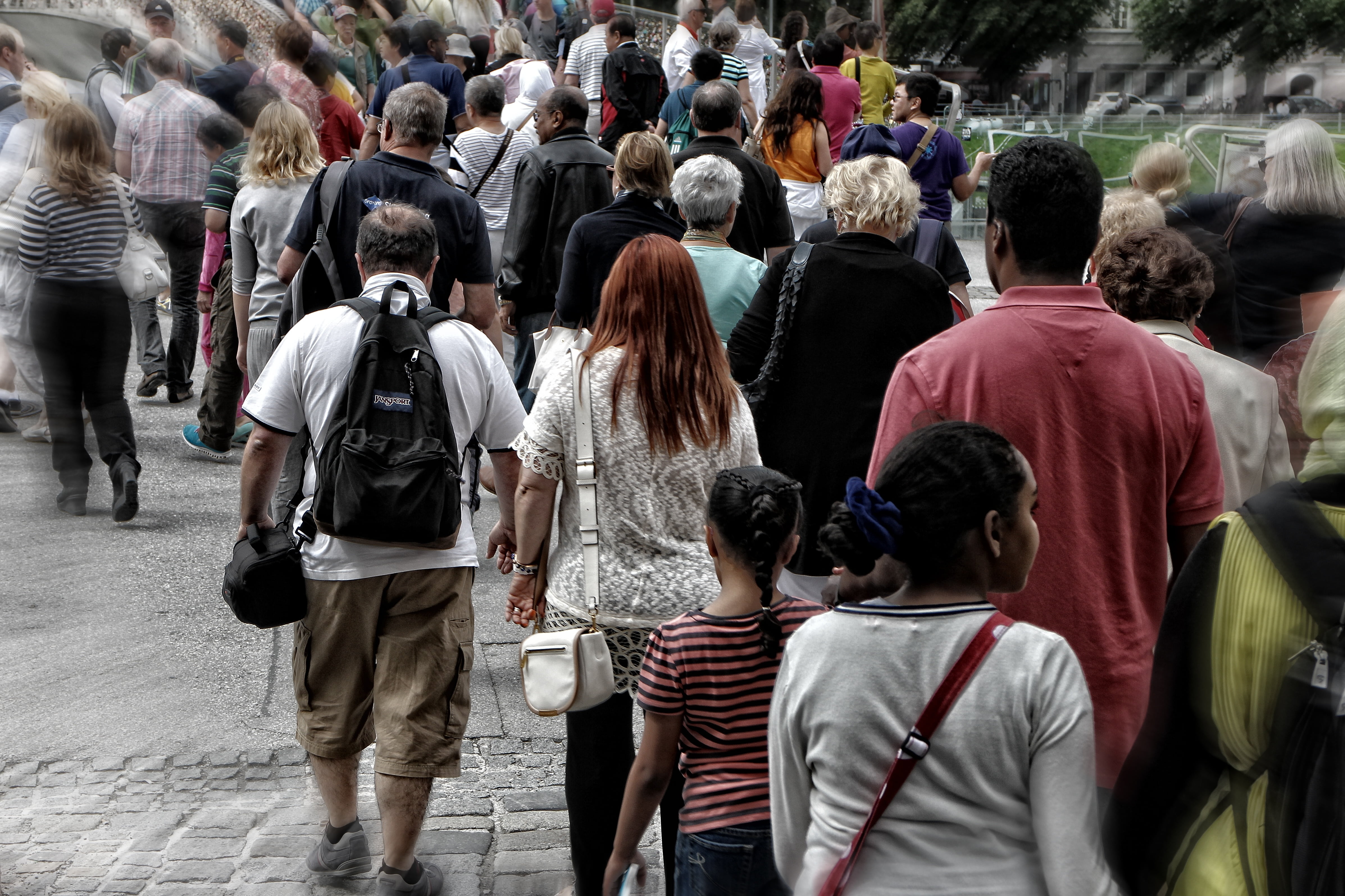 leisure activity, live, real people, pedestrian, perspective, human, shallow, outdoors, day, adult, street, road, 4K, hustle and bustle, people, togetherness, HD Wallpaper