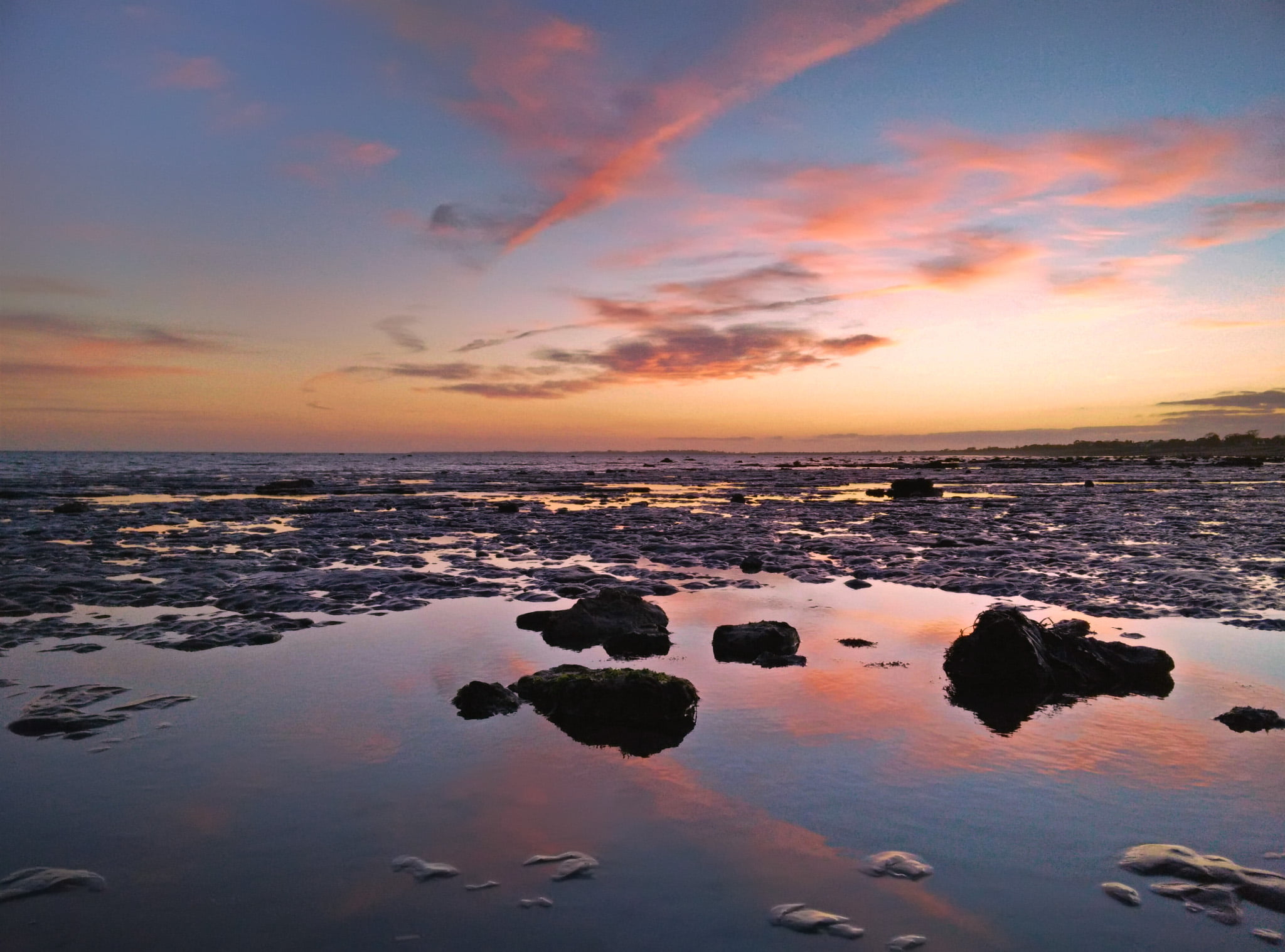 Rocks, Bognor, orange Color, Sunset, mud, beach, blue sky, sunlight, life, scenics, evening, sun, water, Reflection, nature, beach  sand, body of water, HD Wallpaper