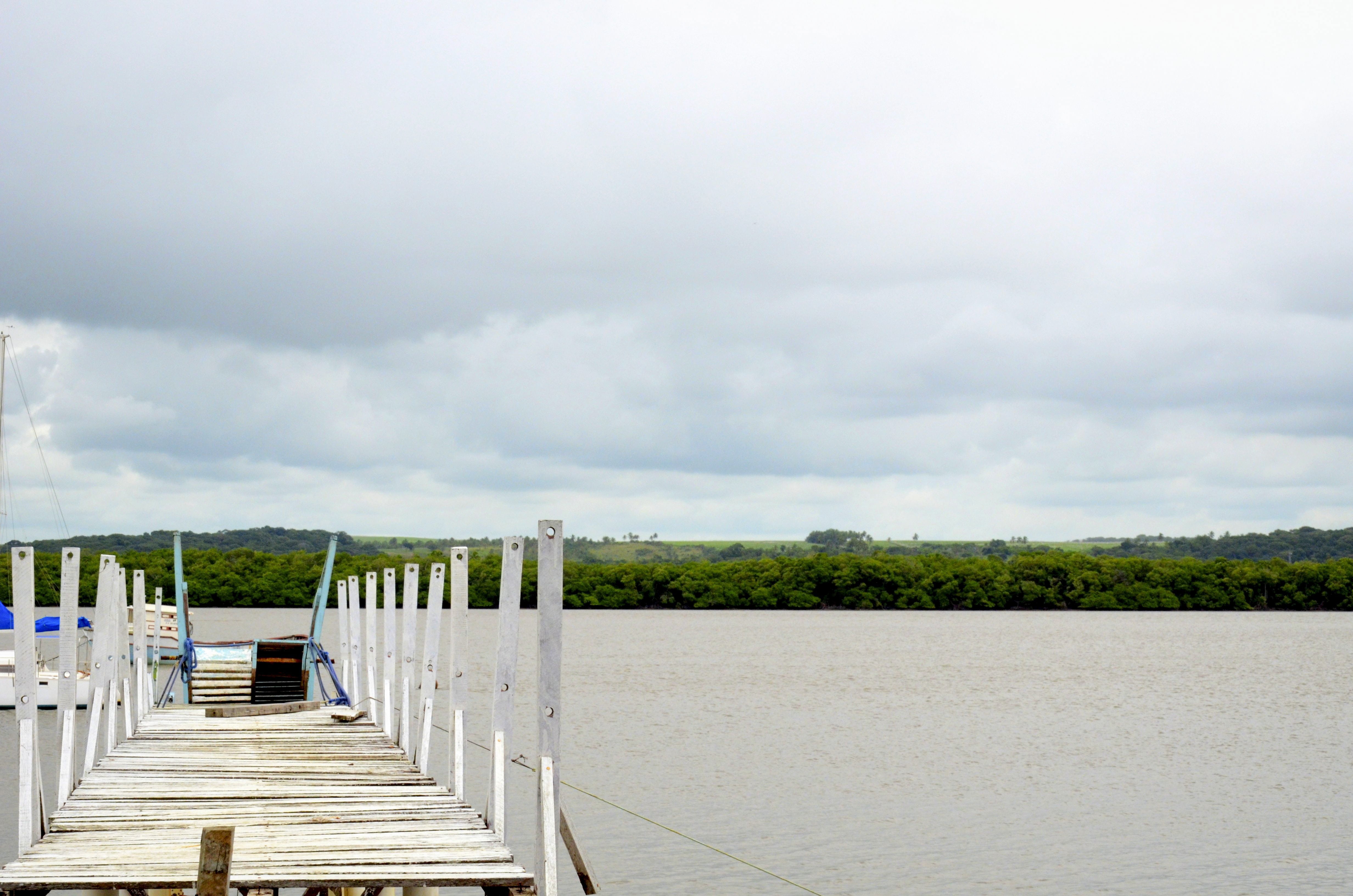 cloud - sky, land, beauty in nature, water, restinga island, no people, tree, sea, tranquility, anchorage, trapiche, wood - material, sky, 4K, plant, bridge, HD Wallpaper