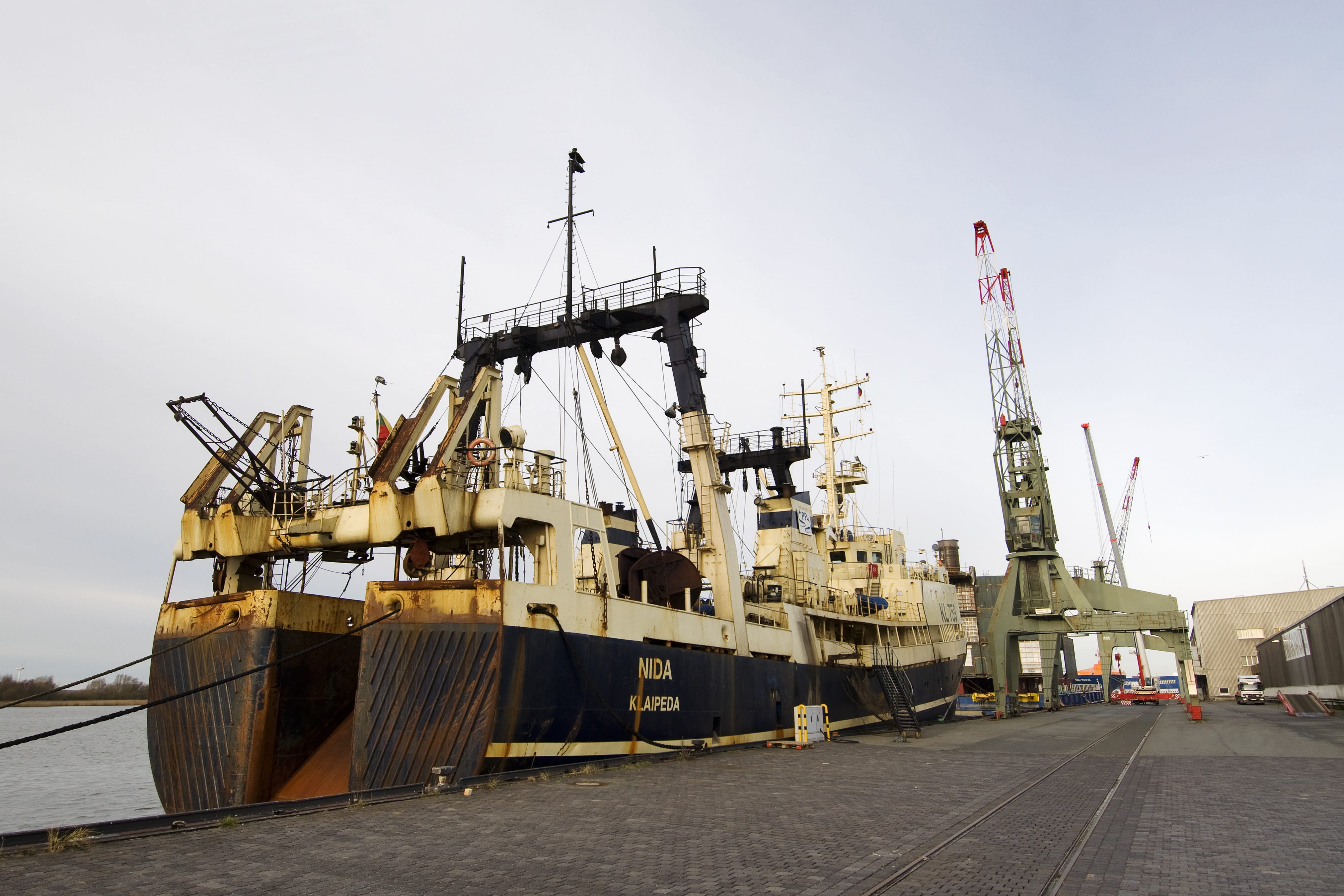 mode of transportation, waters, water, lake, bremerhaven, port, anchorage, sea, nautical vessel, 4K, boats, crane - construction machinery, architecture, HD Wallpaper