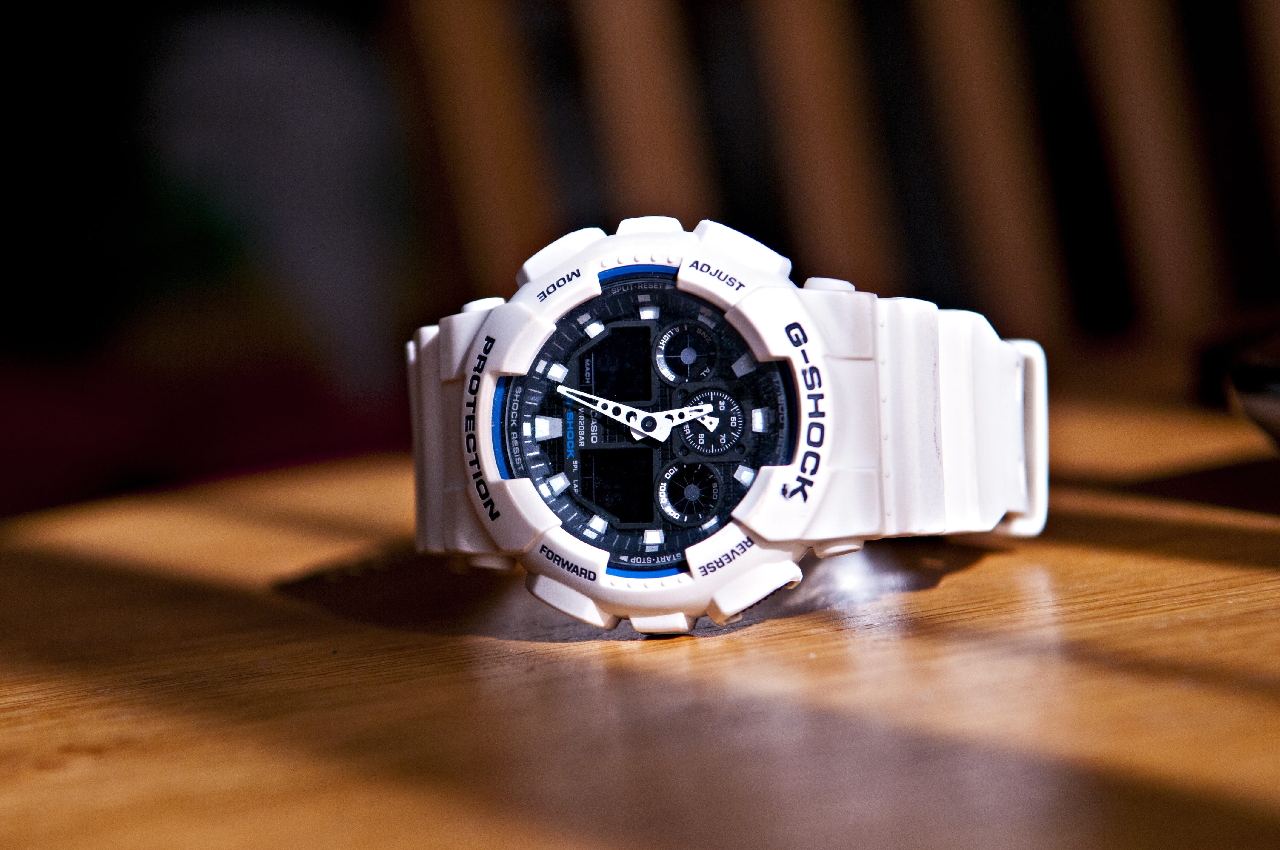 time, retro styled, circle, focus on foreground, accuracy, single object, watch, g-shock, close-up, clock, luxury, wristwatch, objects, selective focus, HD Wallpaper