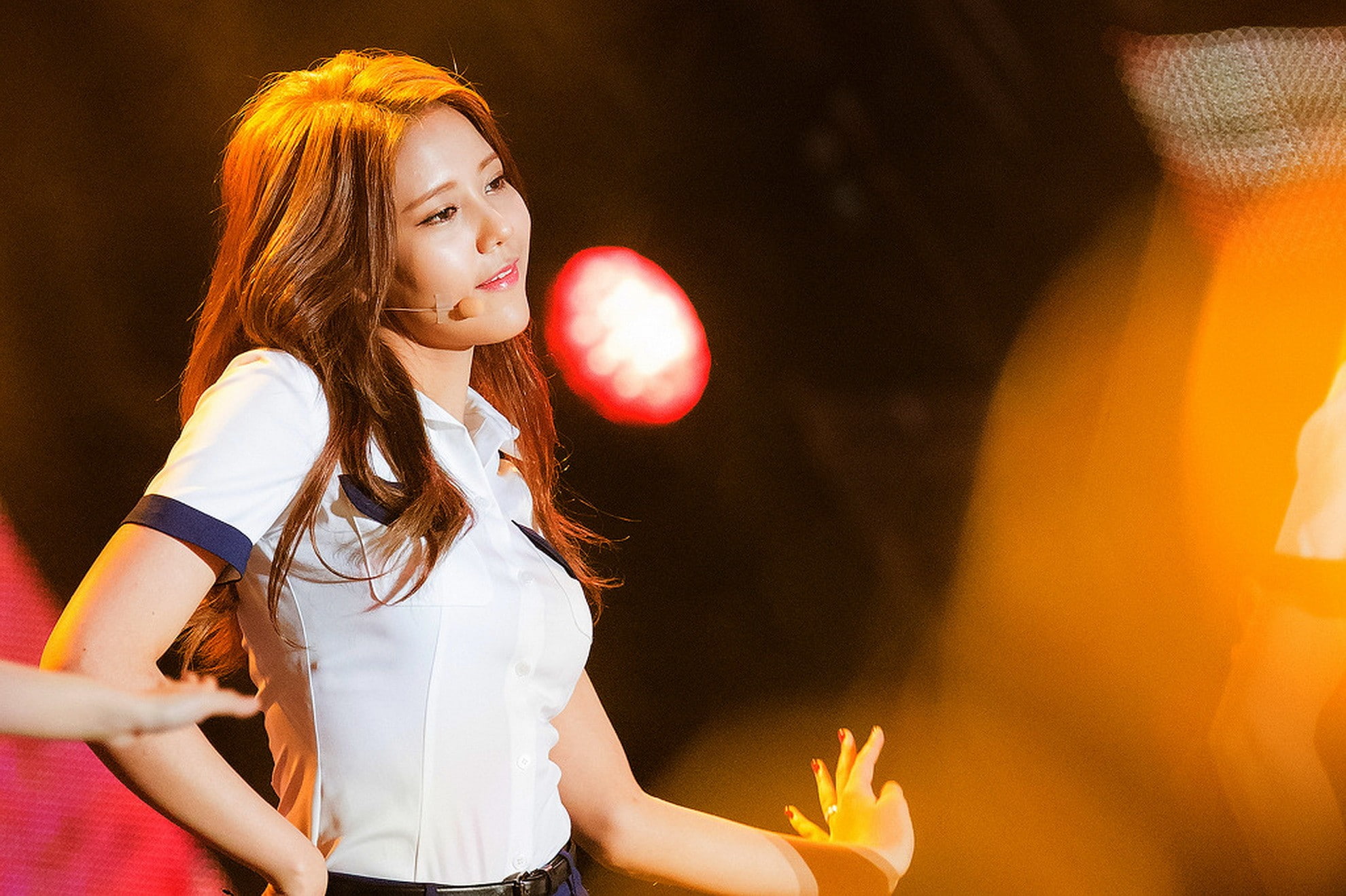 balloon, adolescence, females, one person, waist up, girls, 1080P, portrait, child, long hair, K-pop, red, Hyejeong, hair, childhood, AOA, singer, indoors, HD Wallpaper
