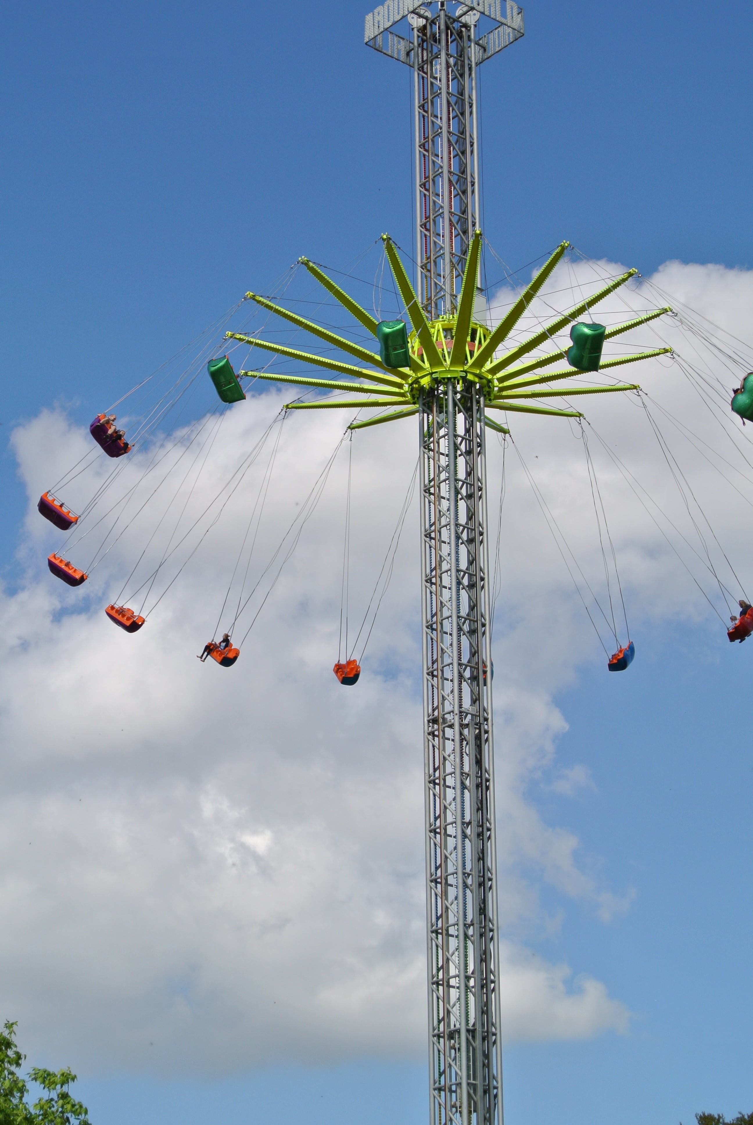 happiness, carnival, people, holiday, leisure, outdoors, day, speed, enjoy, amusement park ride, young, lifestyle, park, no people, flying, colorful, sky, Phone HD Wallpaper