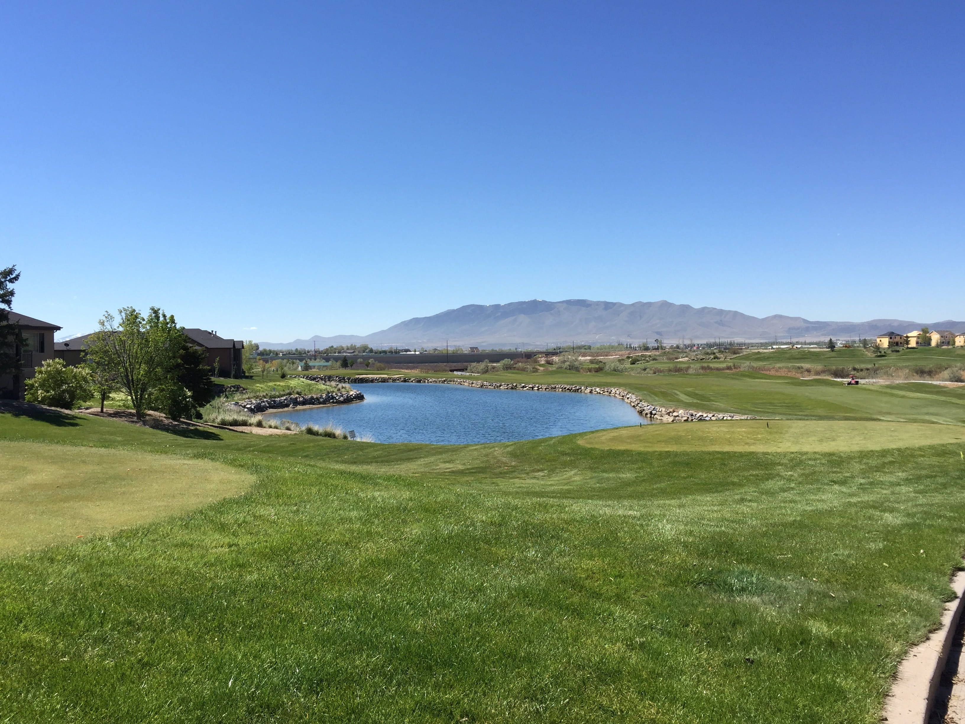 lifestyle, golfing, grass, lake, Water, recreation, course, scenics - nature, Landscape, no people, scenic, green - golf course, day, 2K, green color, HD Wallpaper