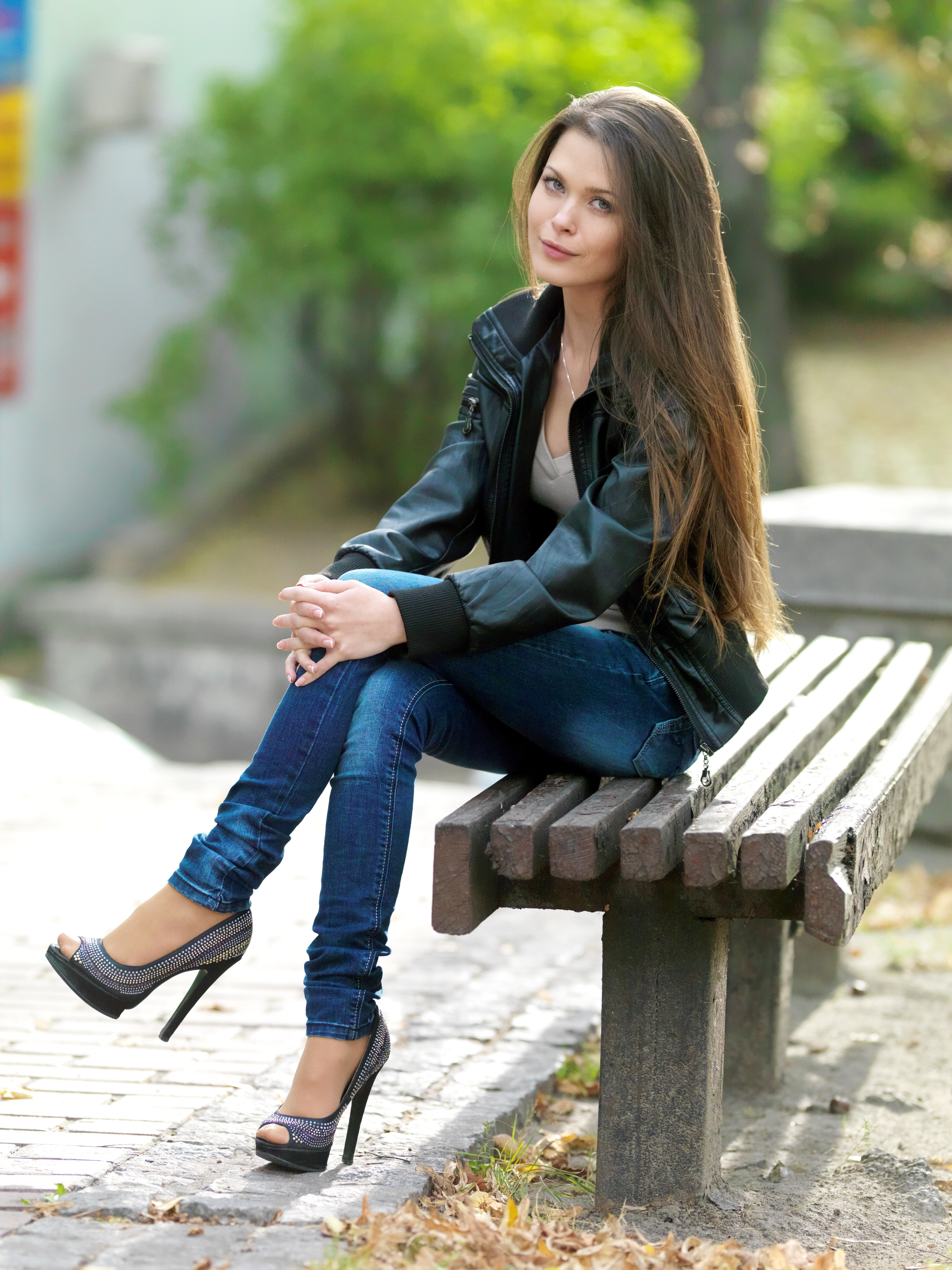 s, looking at viewer, hair, casual Clothing, women outdoors, looking at camera, relaxation, urban Scene, leather jackets, legs crossed at knee, beautiful woman, Phone HD Wallpaper