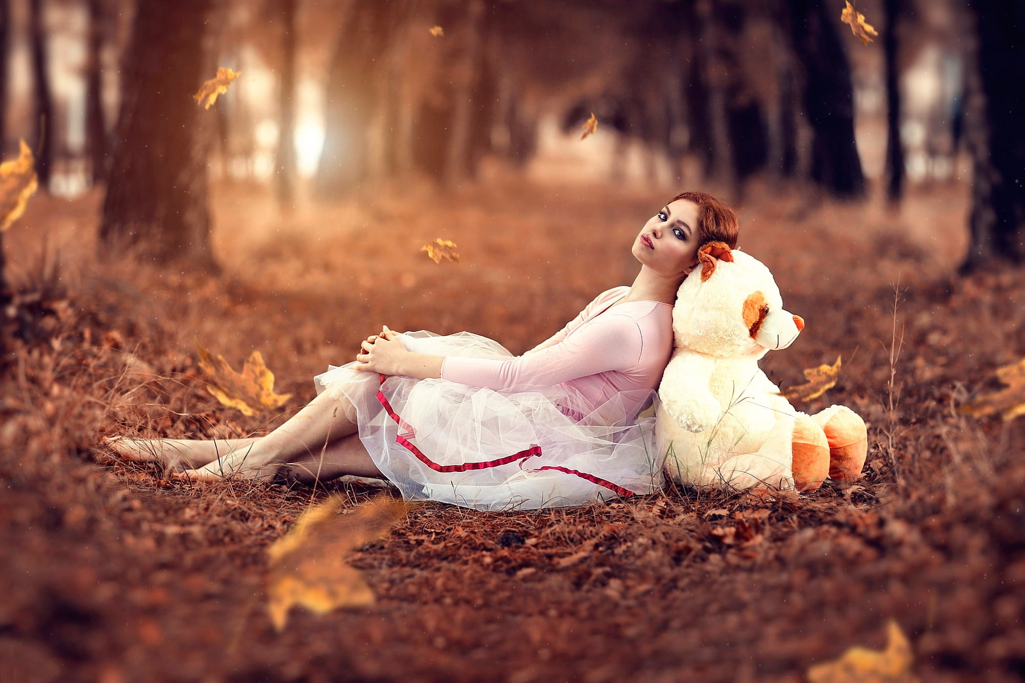 outdoors, plant, hairstyle, adult, nature, people, childhood, teddy bears, plant part, women outdoors, land, hair, full length, 1080P, women, tree, model, HD Wallpaper