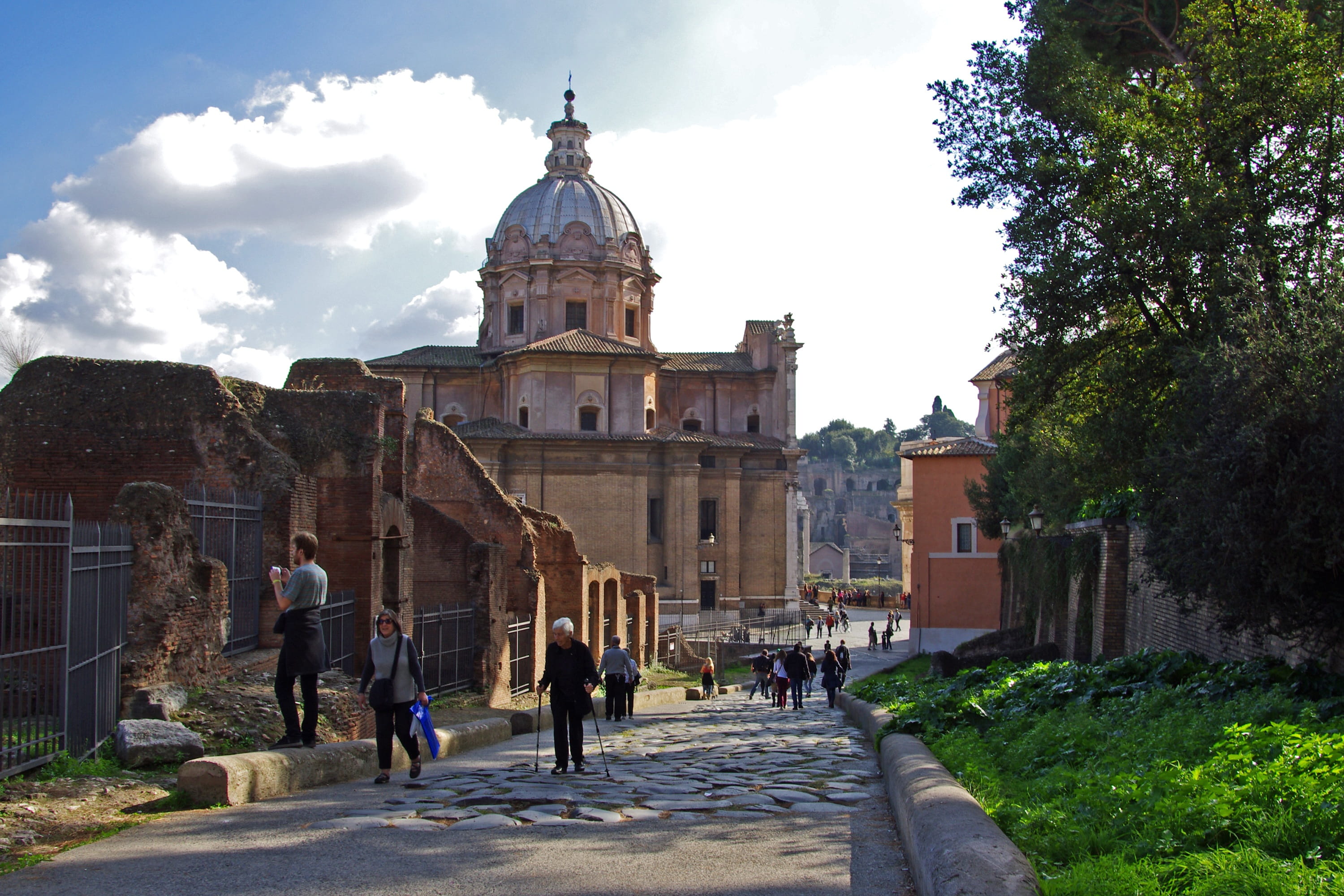 building exterior, built structure, Archaeology, outdoors, incidental people, fori imperiali, Italy, building, architecture, church of santi luca e martina, HD Wallpaper