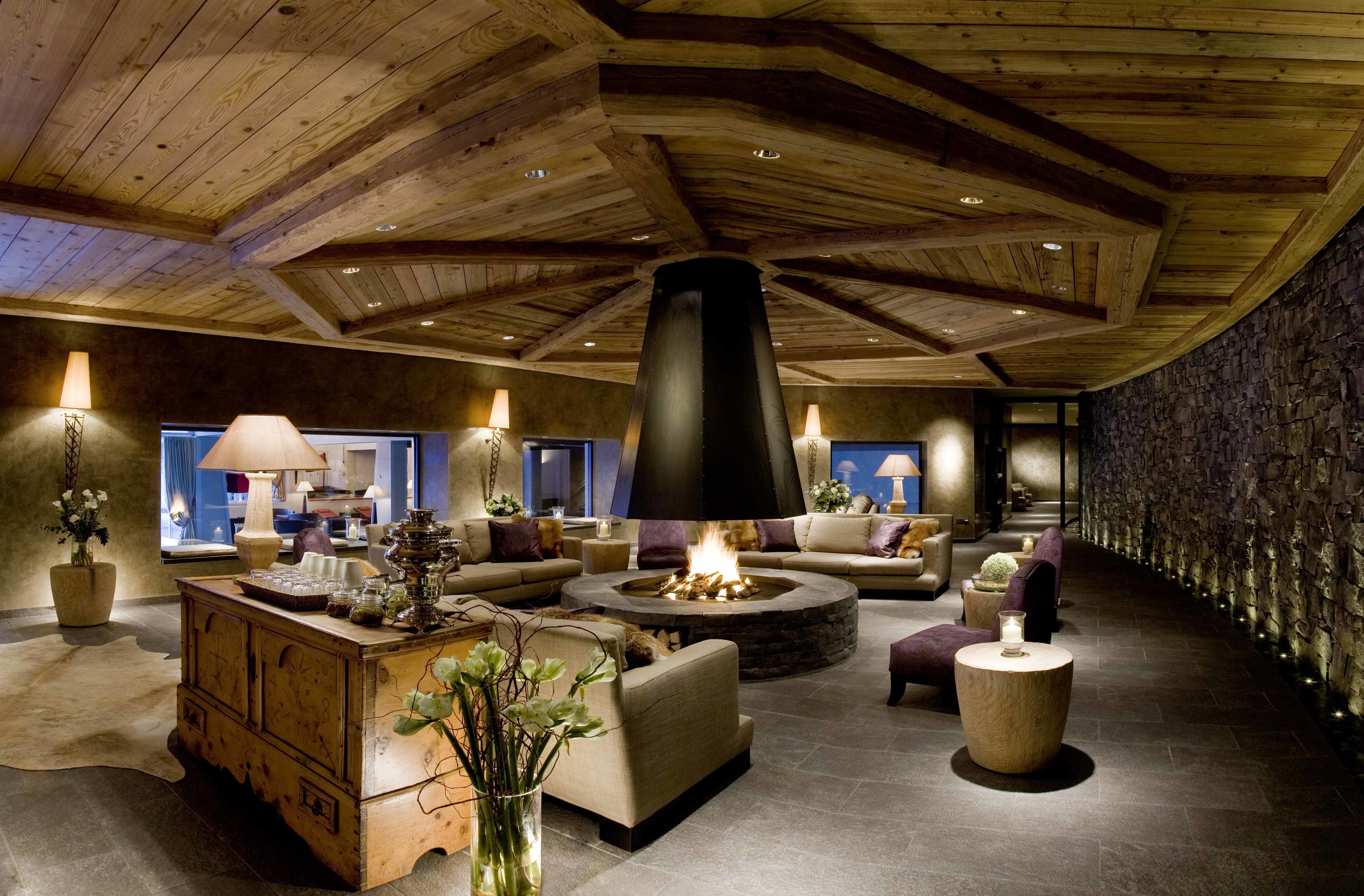 domestic room, sofas, chairs, furniture, fire, ceiling, desigen, stand, roof beam, brown, restaurant, indoors, lighting equipment, food and drink, table, HD Wallpaper