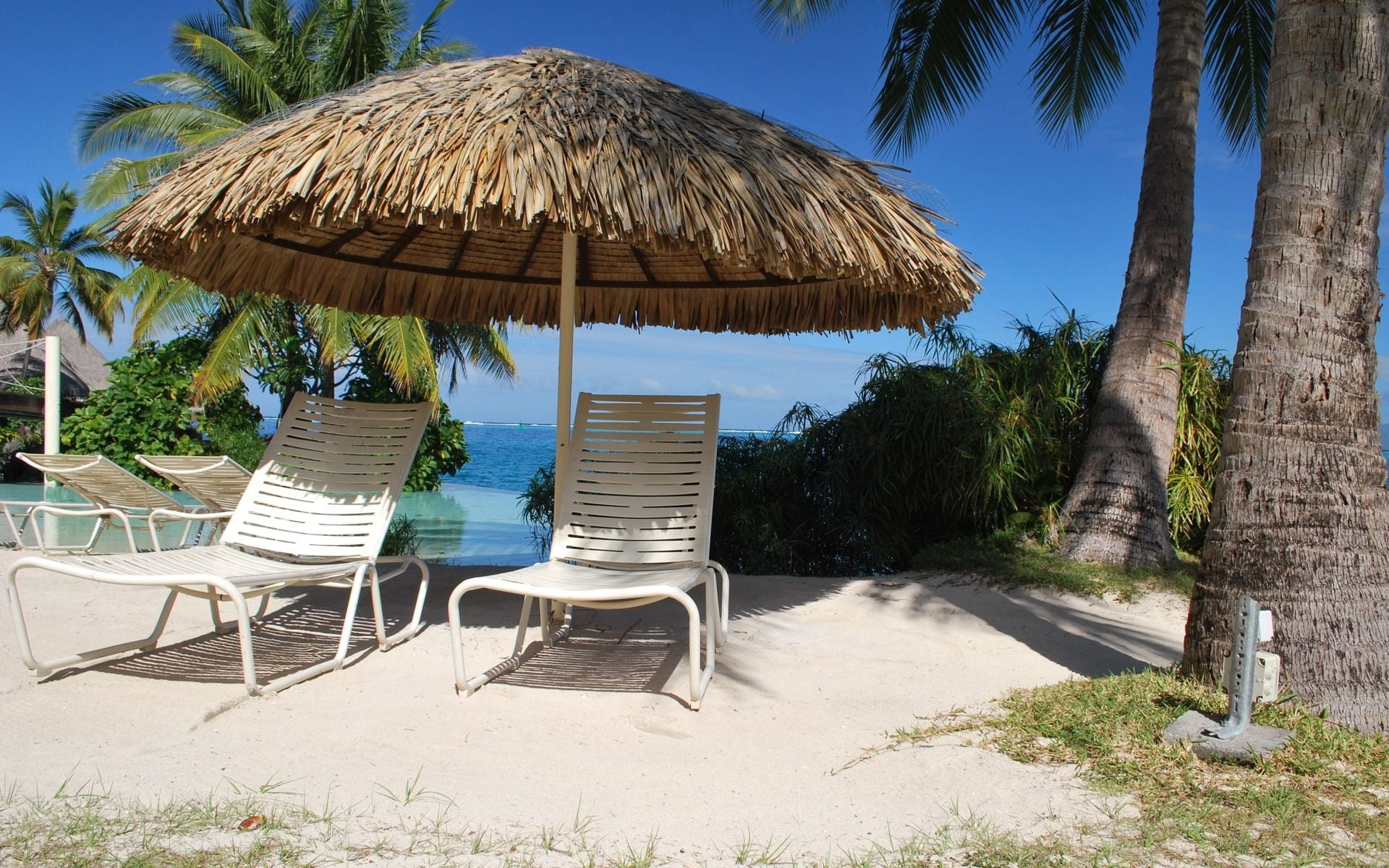 sky, sea, deck Chair, 1080P, scenics, tourist Resort, travel Destinations, no People, island, chair, beauty In Nature, landscape, sand, luxury, tranquility, HD Wallpaper