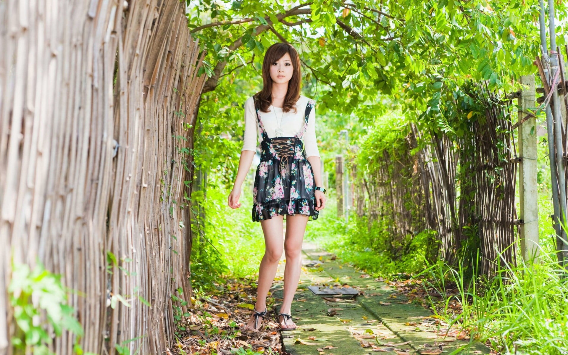 hairstyle, beautiful woman, women, beauty, plant, nature, woodland, 1080P, adult, dress, leisure activity, standing, fashion, Mikako Zhang Kaijie, one person, HD Wallpaper