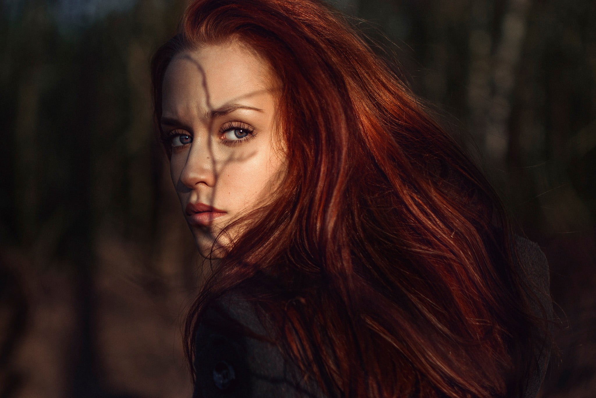 looking, tree, young women, dyed red hair, young adult, beautiful woman, long hair, adult, face, outdoors, beautiful people, focus on foreground, model, HD Wallpaper
