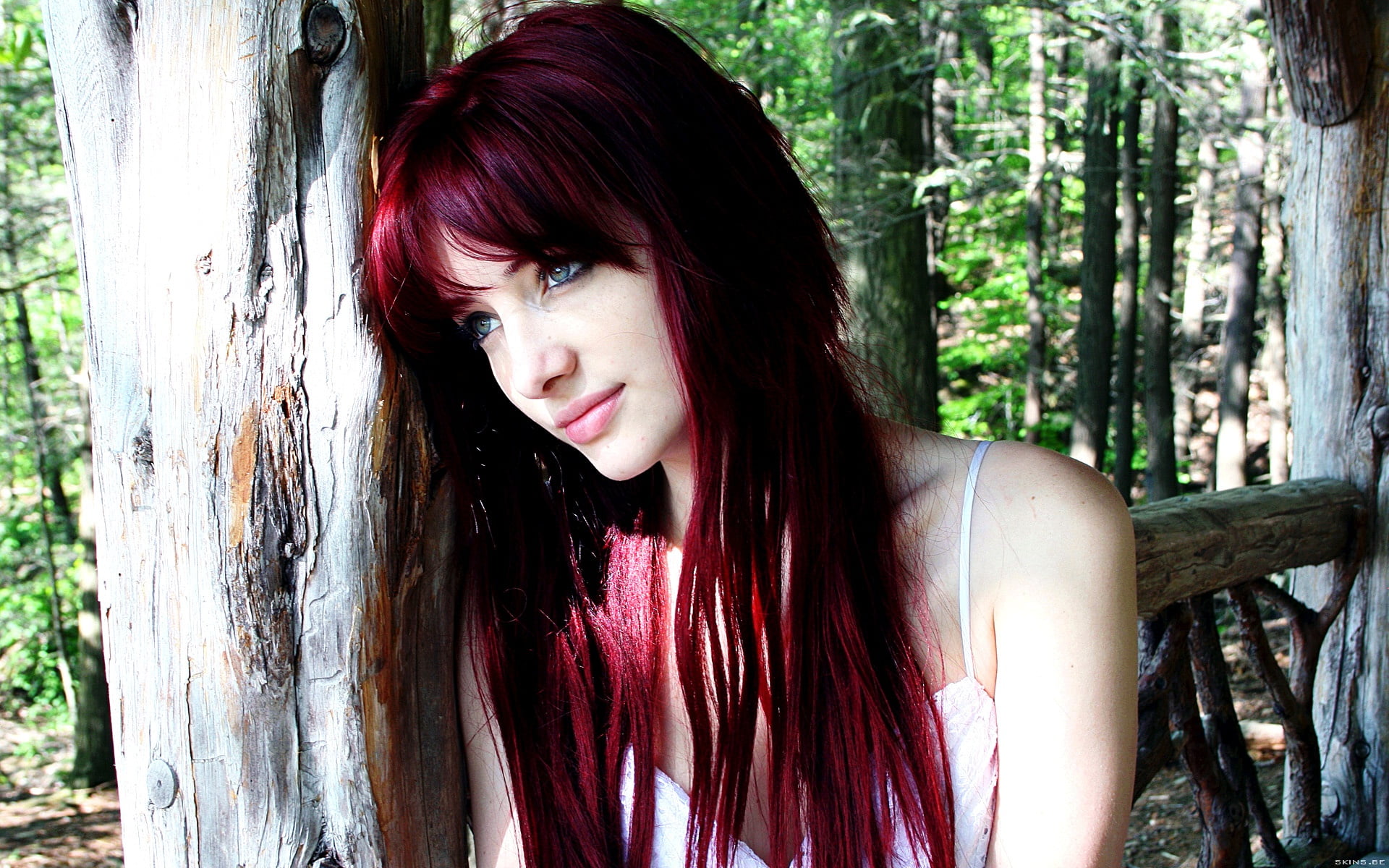 redhead, teenager, real people, plant, trunk, one person, Susan Coffey, women outdoors, outdoors, casual clothing, tree trunk, hairstyle, contemplation, HD Wallpaper