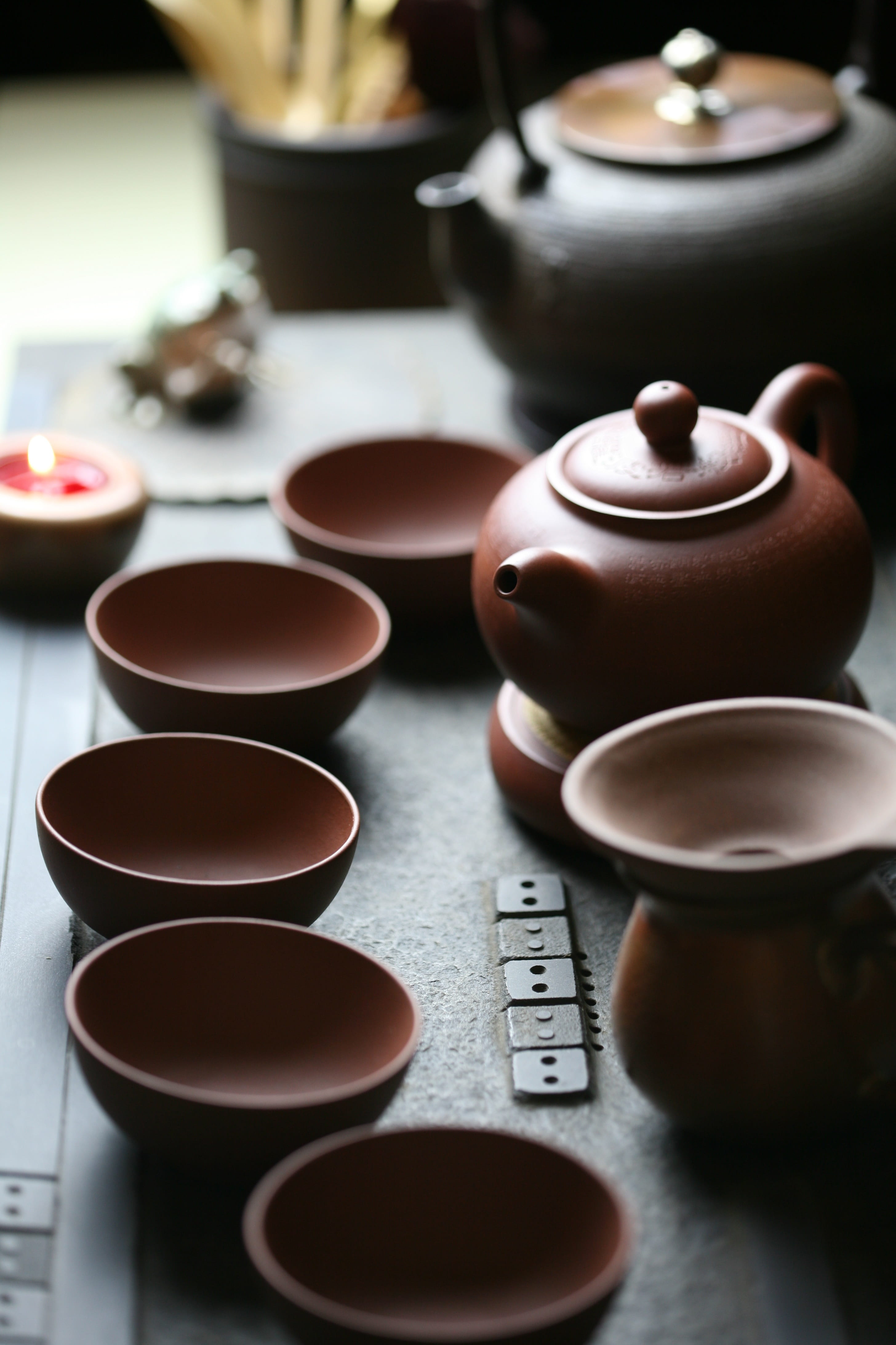 mug, ceramics, plate, crockery, pottery, close-up, teapot, focus on foreground, cup, brown, food and drink, zen, table, selective focus, refreshment, no people, Phone HD Wallpaper