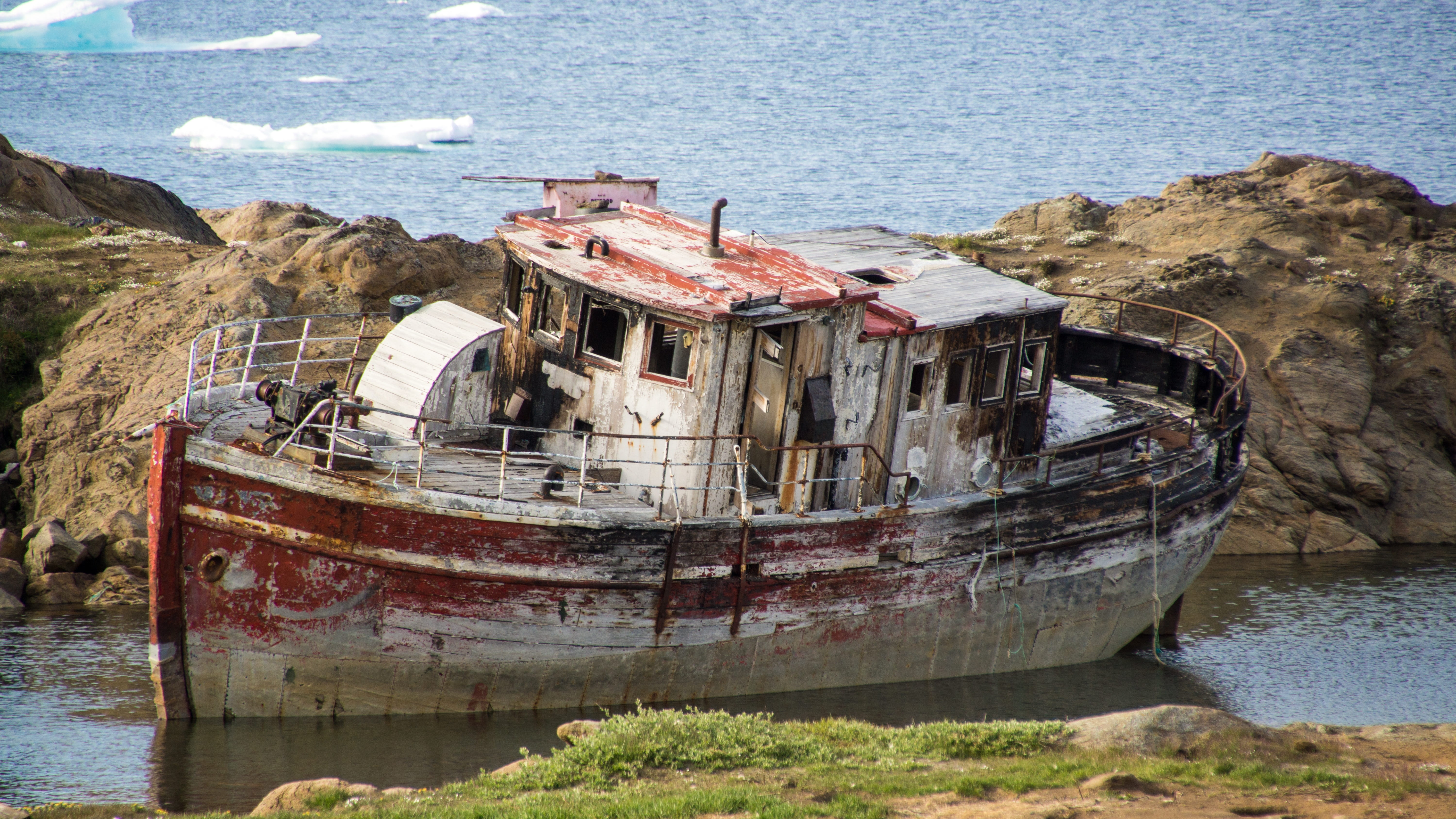 abandoned, harbor, sinking, pollution, run-down, outdoors, neglected, coast, water, land, fishing, shore, obsolete, summer, near, shipwreck, ship, ice, HD Wallpaper