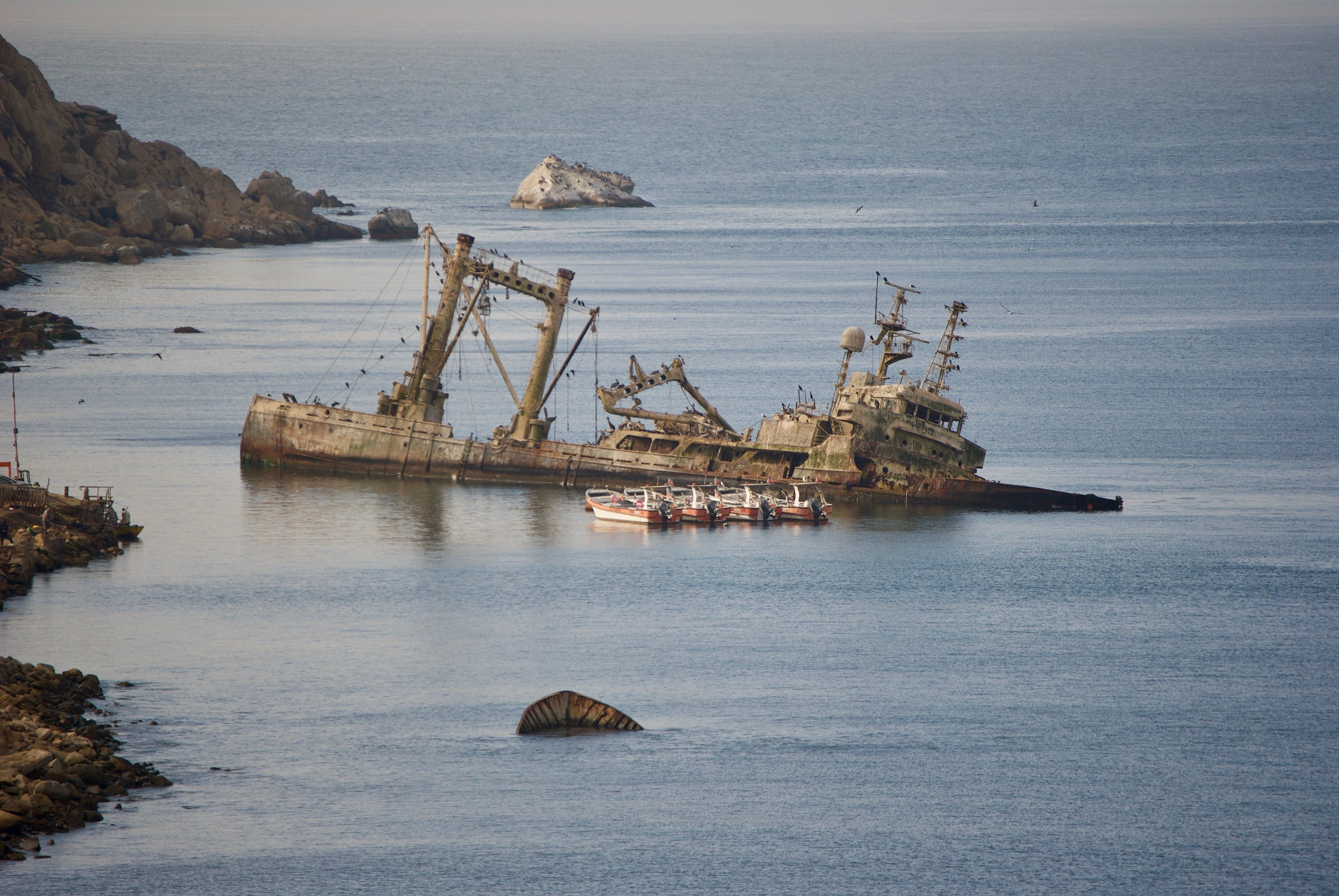rusty, landscape, seascape, transportation, coquimbo, day, boat, industry, waves, nautical vessel, wreck, freight transportation, blue, shipping, water, HD Wallpaper