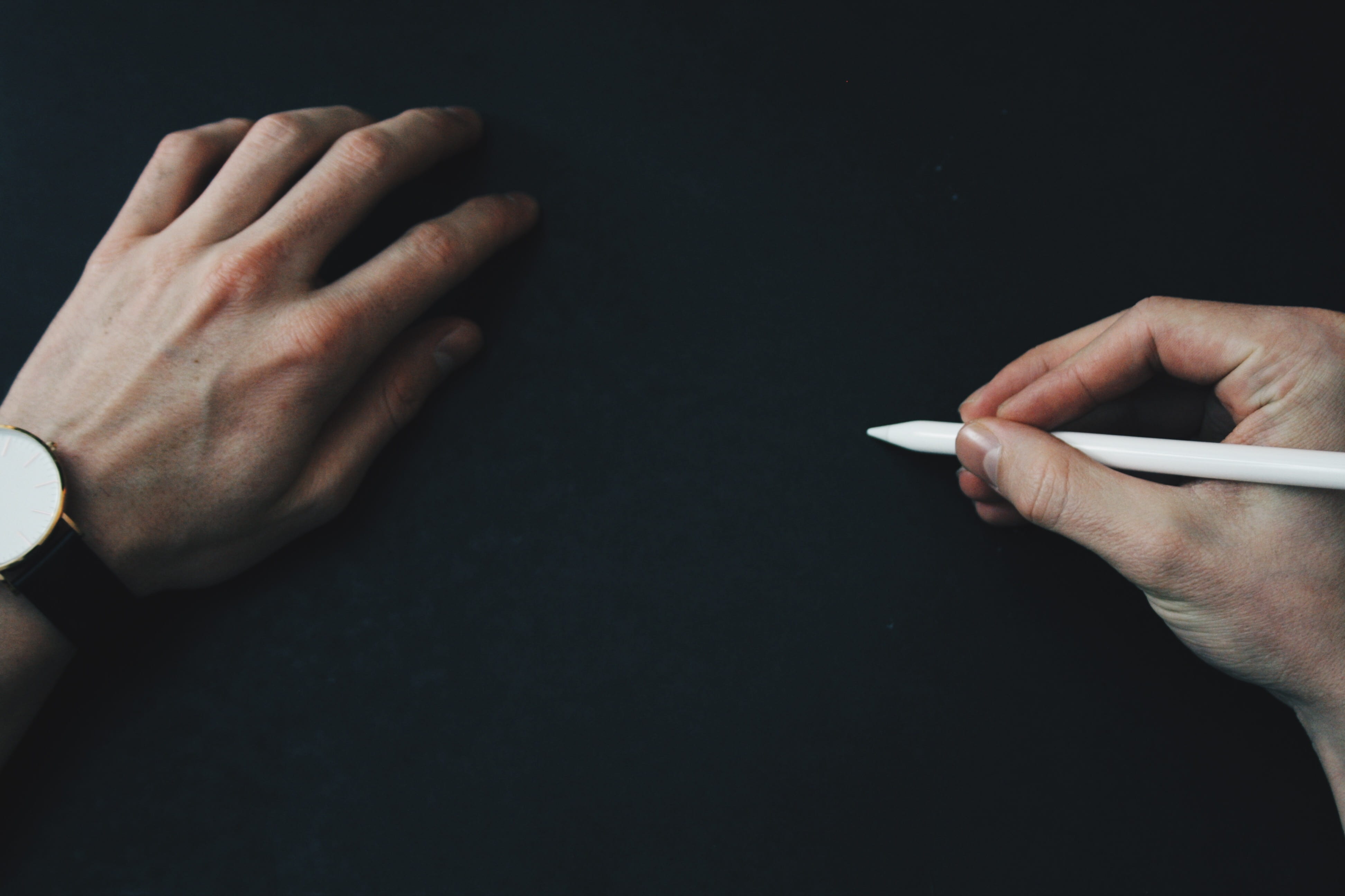 man, apple, indoors, finger, body part, watch, men, human finger, communication, studio shot, activity, adult, black, 4K, human body part, writing, holding, HD Wallpaper