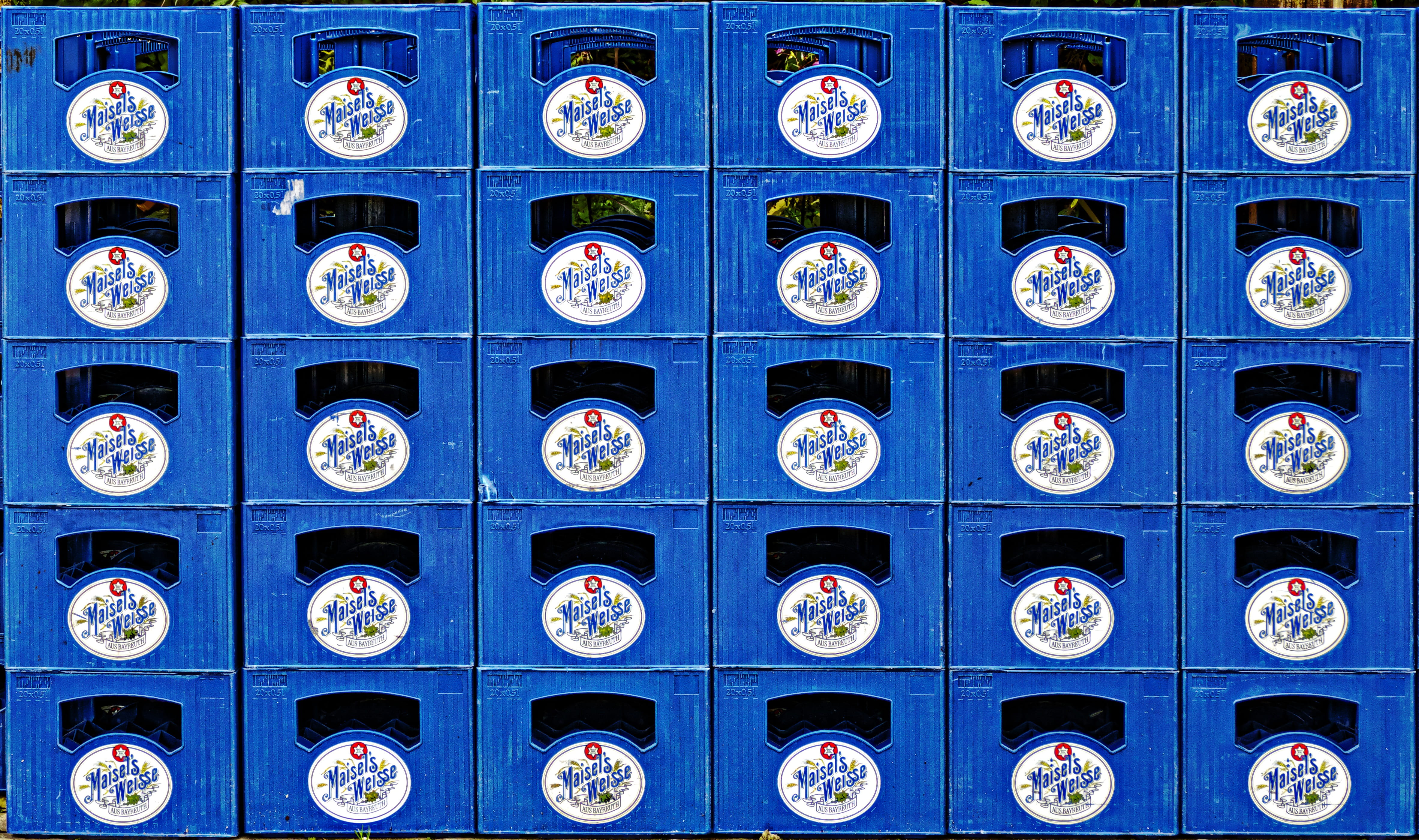 boxes, background, blue, backgrounds, 4K, built structure, metal, indoors, stacked, no people, travel, crates, in a row, empties, close-up, beer boxes, HD Wallpaper