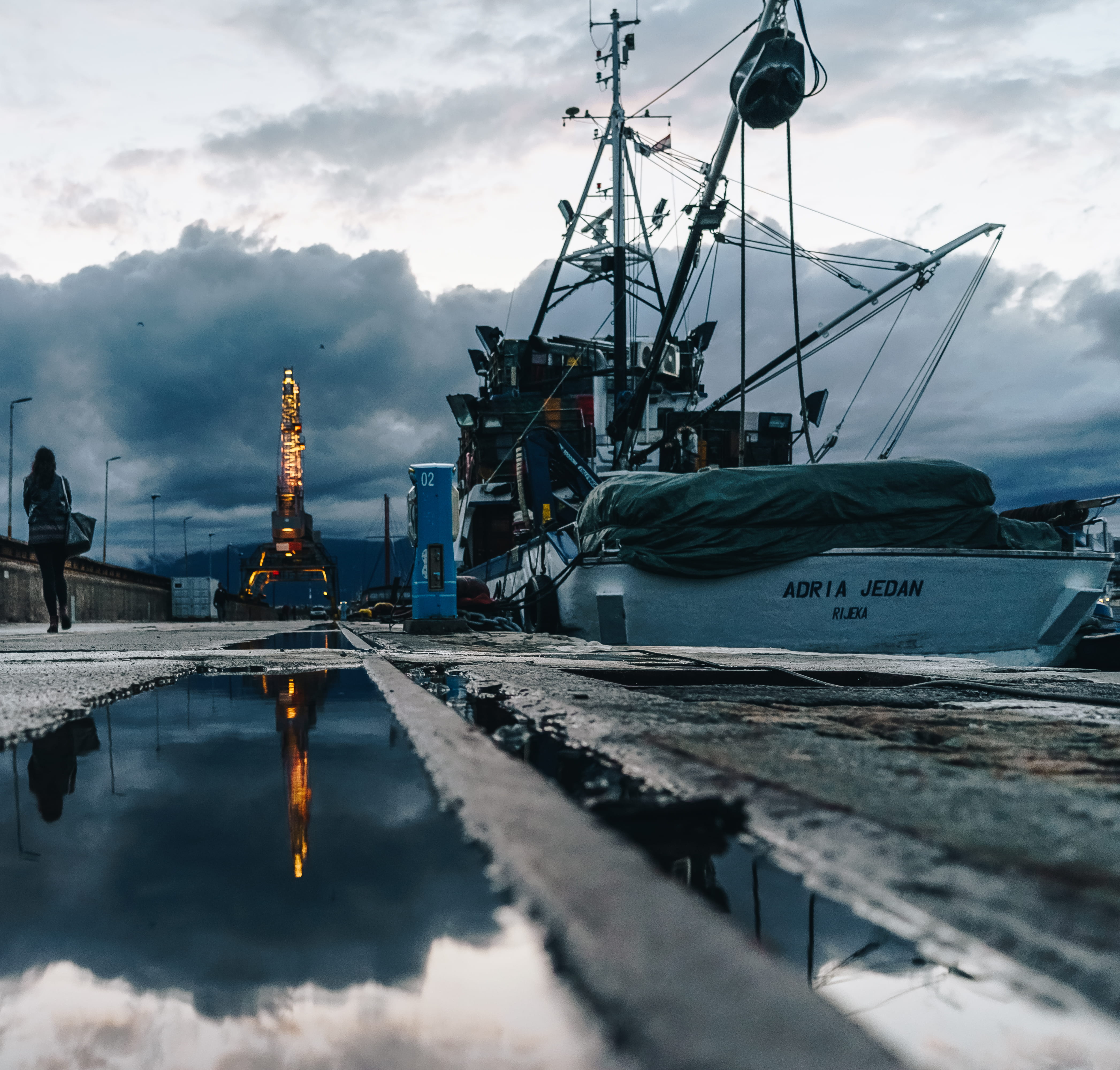 architecture, harbour, transportation, nature, waterfront, sky, rower, moody, crane, cloud, harbor, autumn, cloud - sky, reflection, travel, nautical vessel, HD Wallpaper