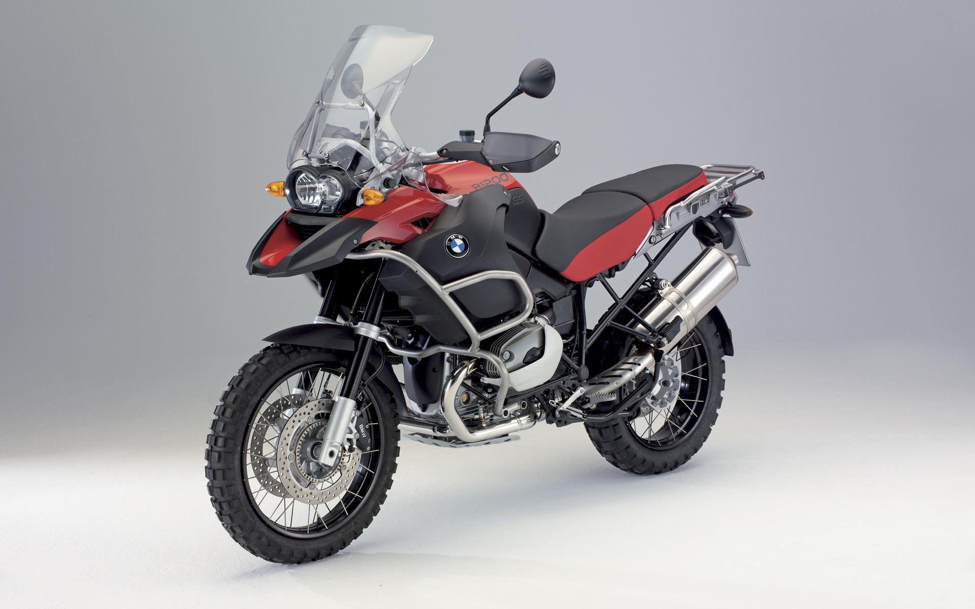 sport, no people, black, gray background, side view, studio shot, gray, close-up, motorcycle, cut out, rgs, 2008, stationary, helmet, BMW, red, white background, HD Wallpaper