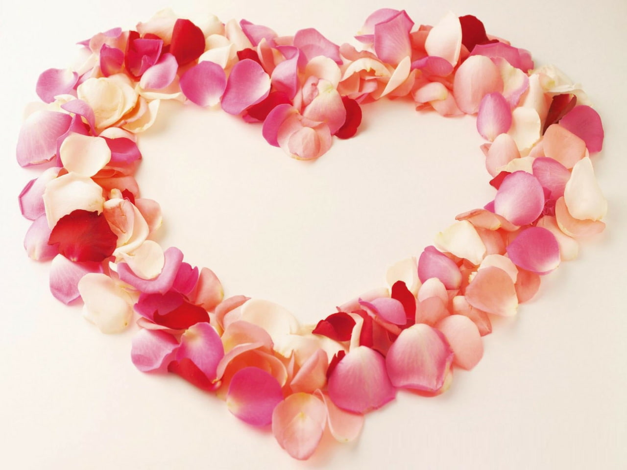 abstract, 720P, photography, petals, PINK, art, rose, heart, hd, red, Love, HD Wallpaper