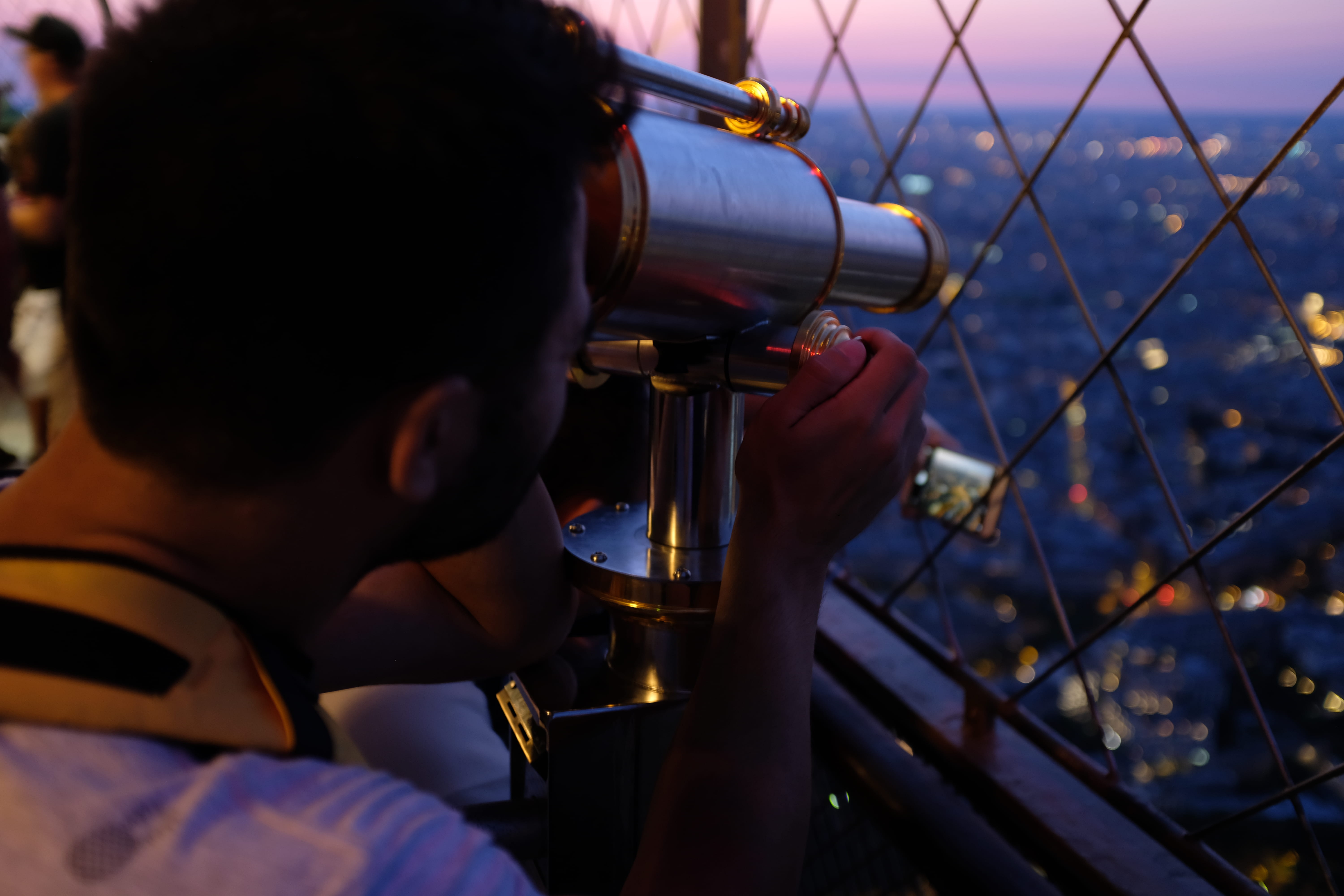 working, human, men, photography themes, planetarium, real people, building, banister, headshot, tripod, activity, occupation, led, telescope, lifestyles, HD Wallpaper