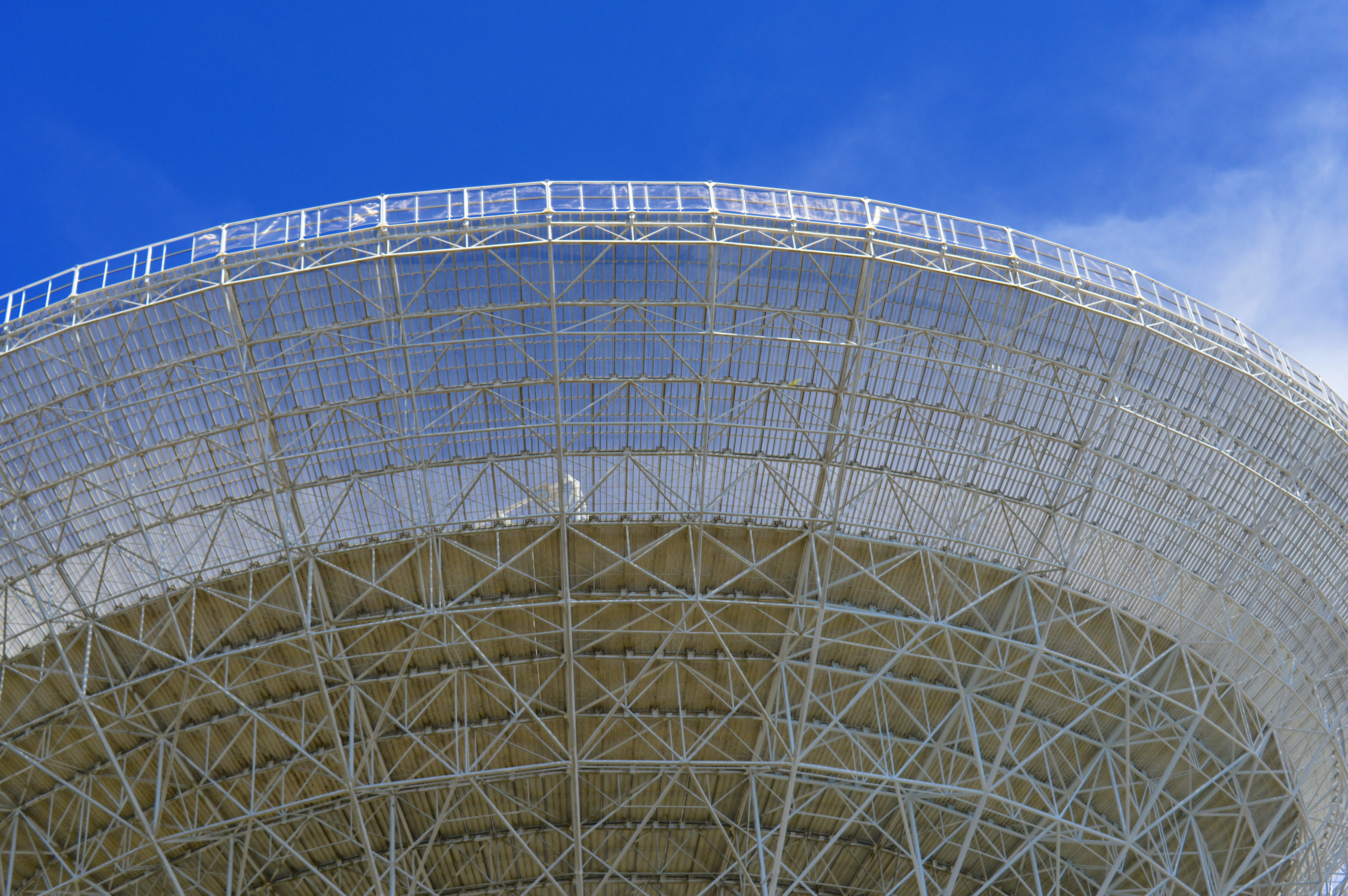 received on, ferris wheel, blue, telescope, to listen, business, structure, design, amusement park ride, building exterior, 5K, photography, travel, nature, HD Wallpaper
