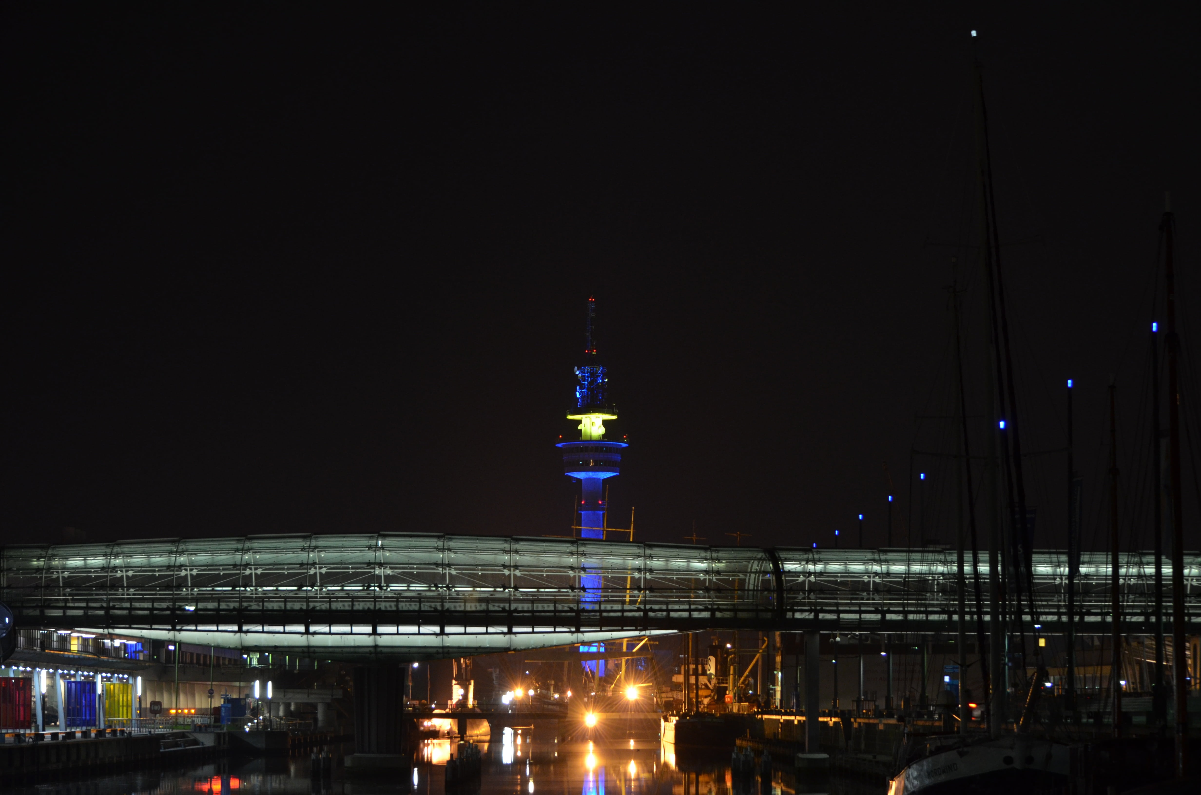 travel destinations, built structure, night photograph, spire, transportation, building exterior, councillors, london - England, sky, glass bridge, office building exterior, HD Wallpaper