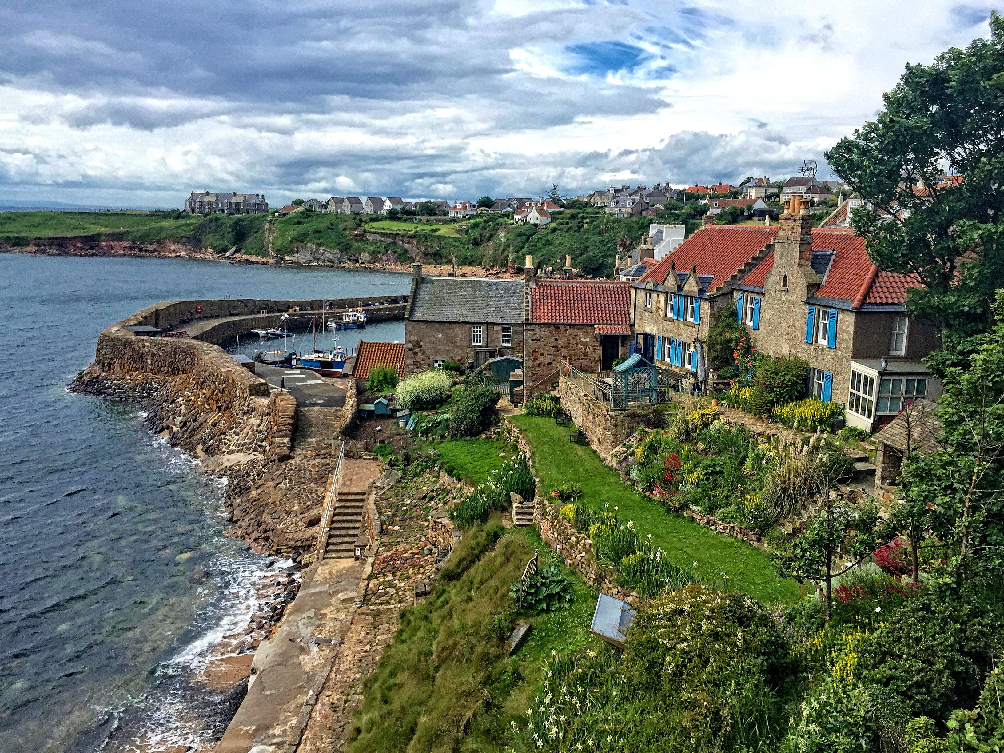 cloud - sky, crail, crail harbour view, high angle view, united kingdom, building, nature, fife, no people, architecture, beauty in nature, built structure, HD Wallpaper
