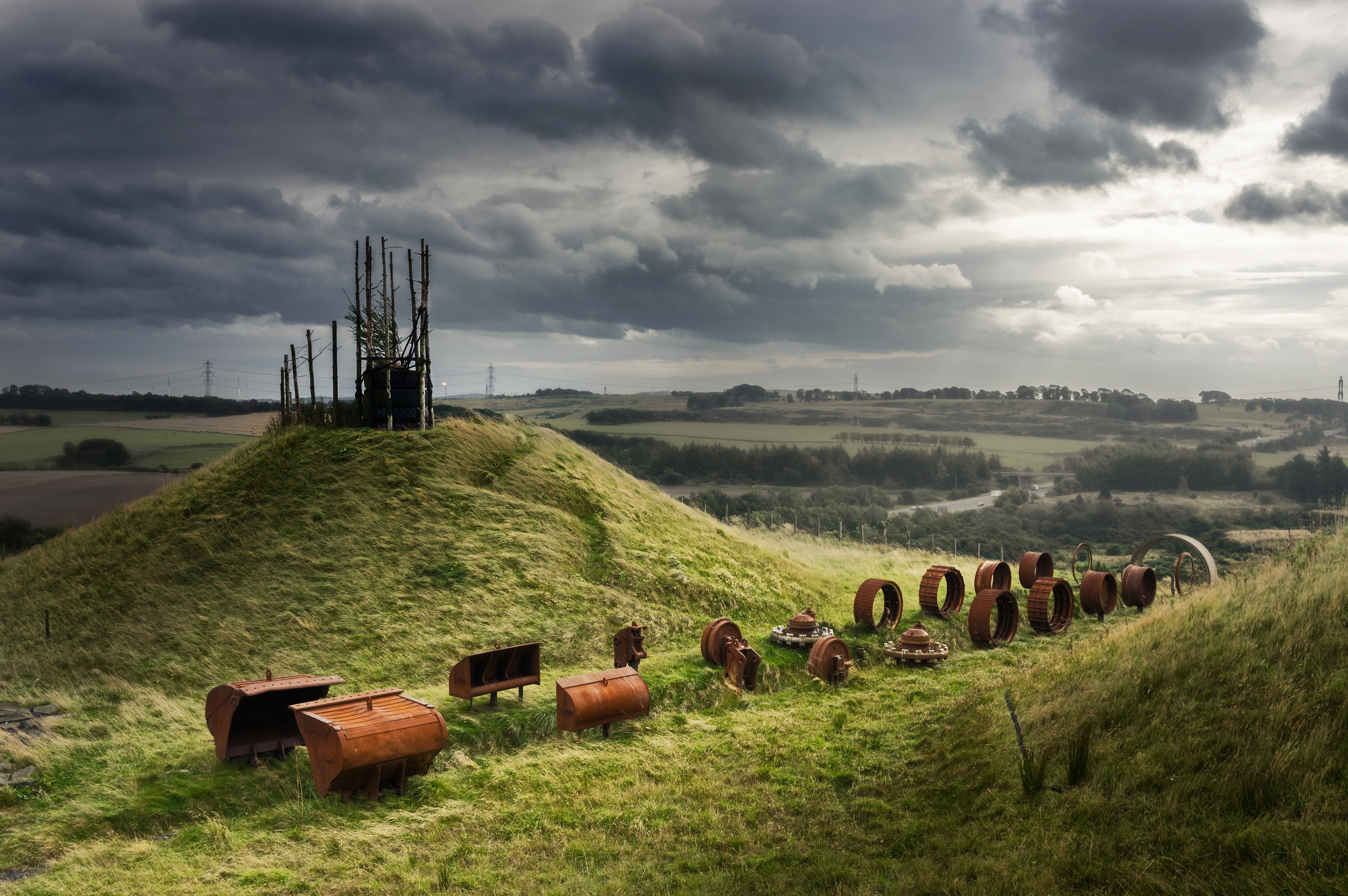 Project, machinery, steel, cloudy, field, Kelty, agriculture, Fife, green, nature, hill, 5K, industry, gray, brown, green hill, Earth, abandoned  mine, HD Wallpaper