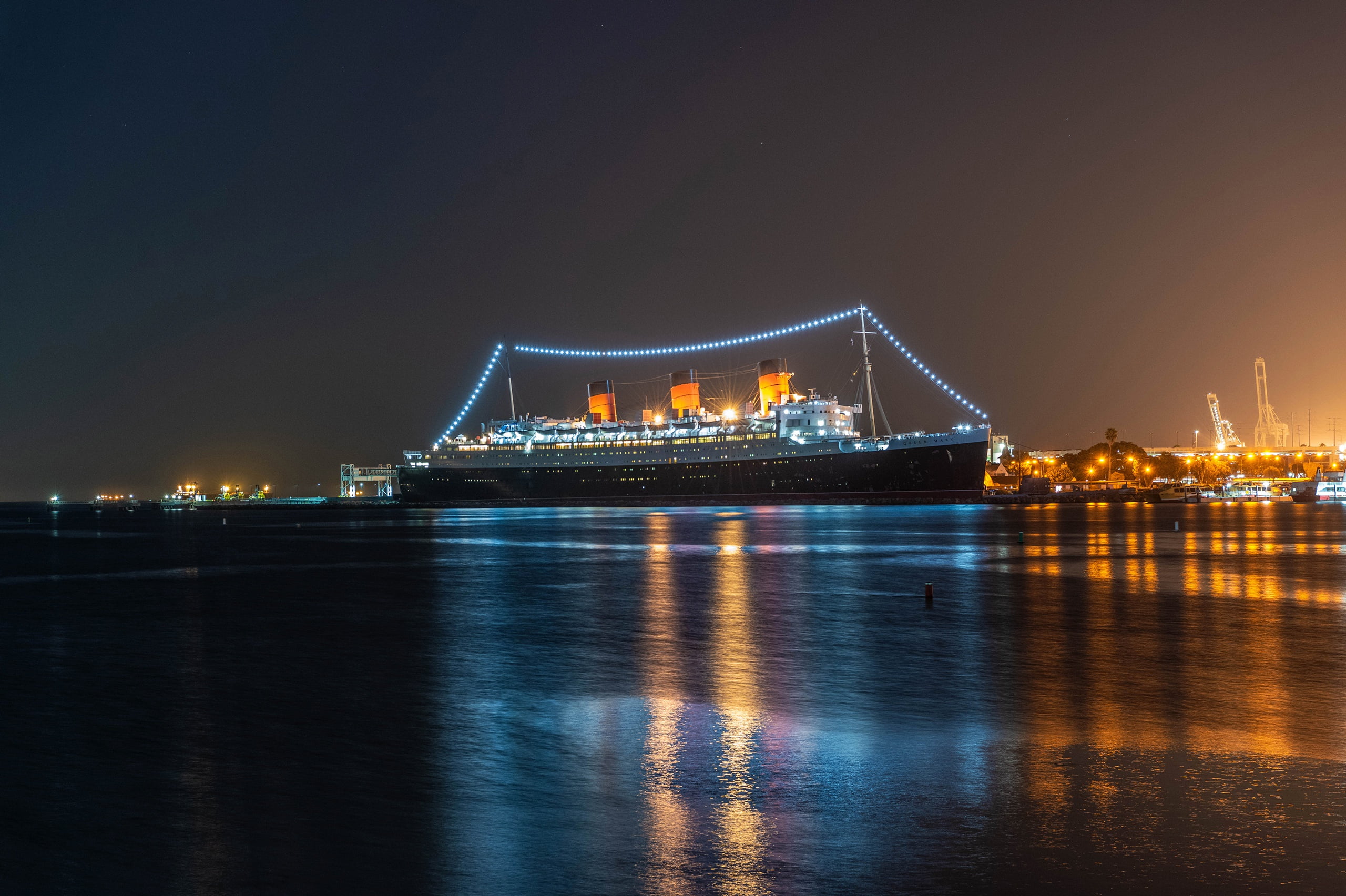 liner, Queen Mary, lights, night, 2K, ships, USA, CA, Long Beach, Bay, shore, HD Wallpaper